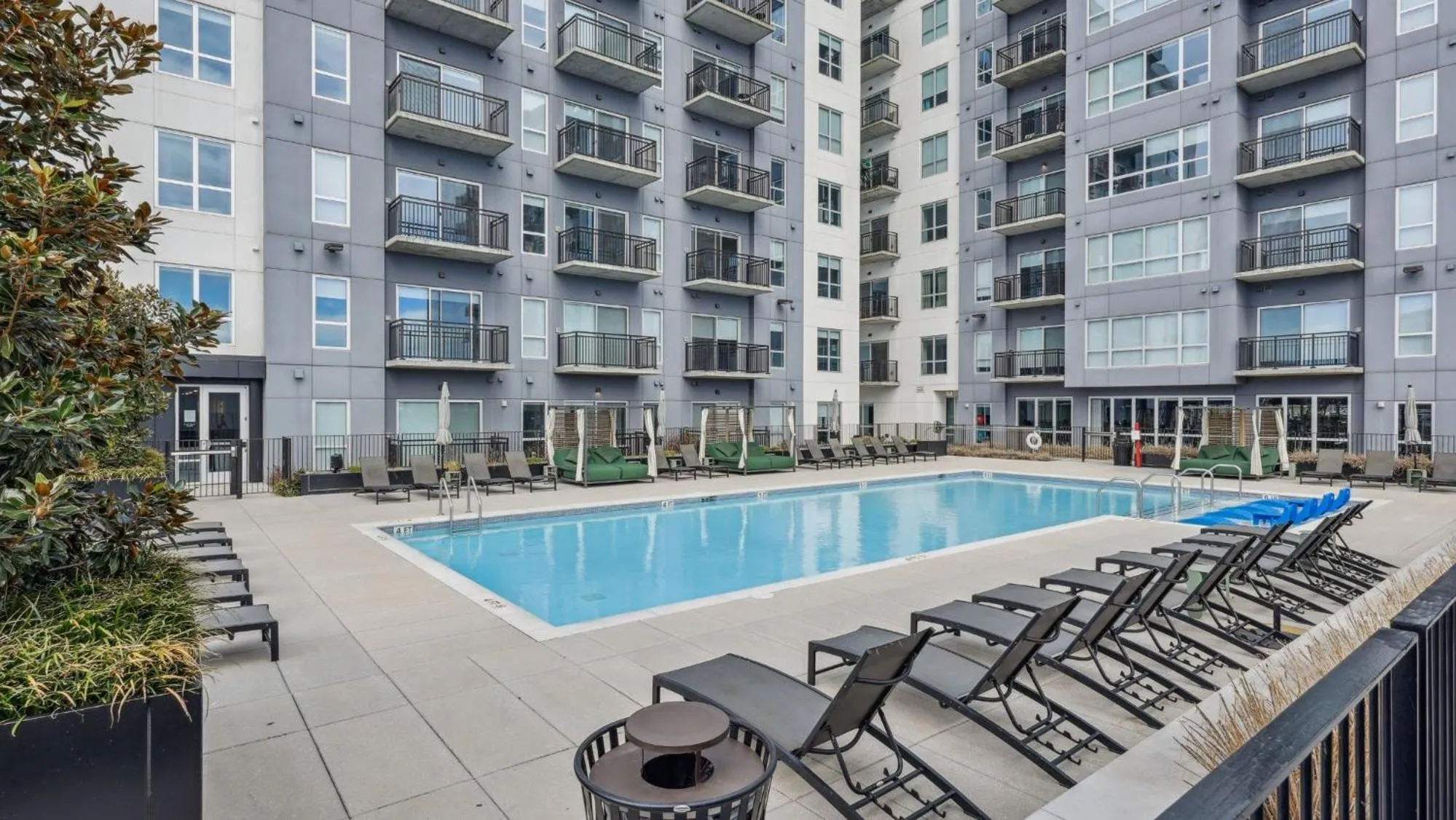 Swimming pool in Sentral SoBro