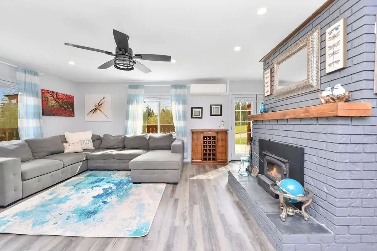 Dragonfly Cottage by EMR Vacation Rentals Dragonfly Cottage by EMR Vacation Rentals