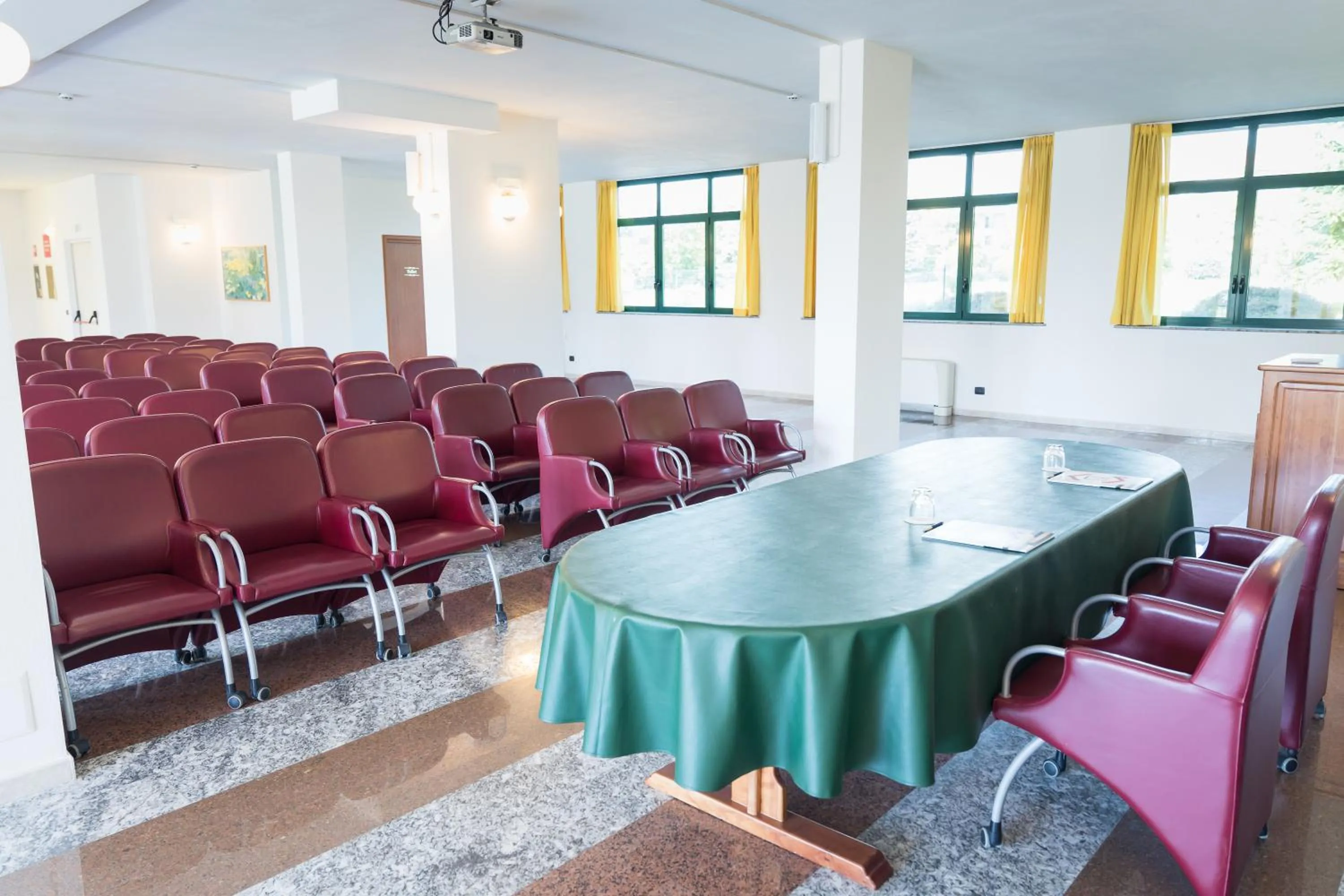 Meeting/conference room in Rivoli Hotel