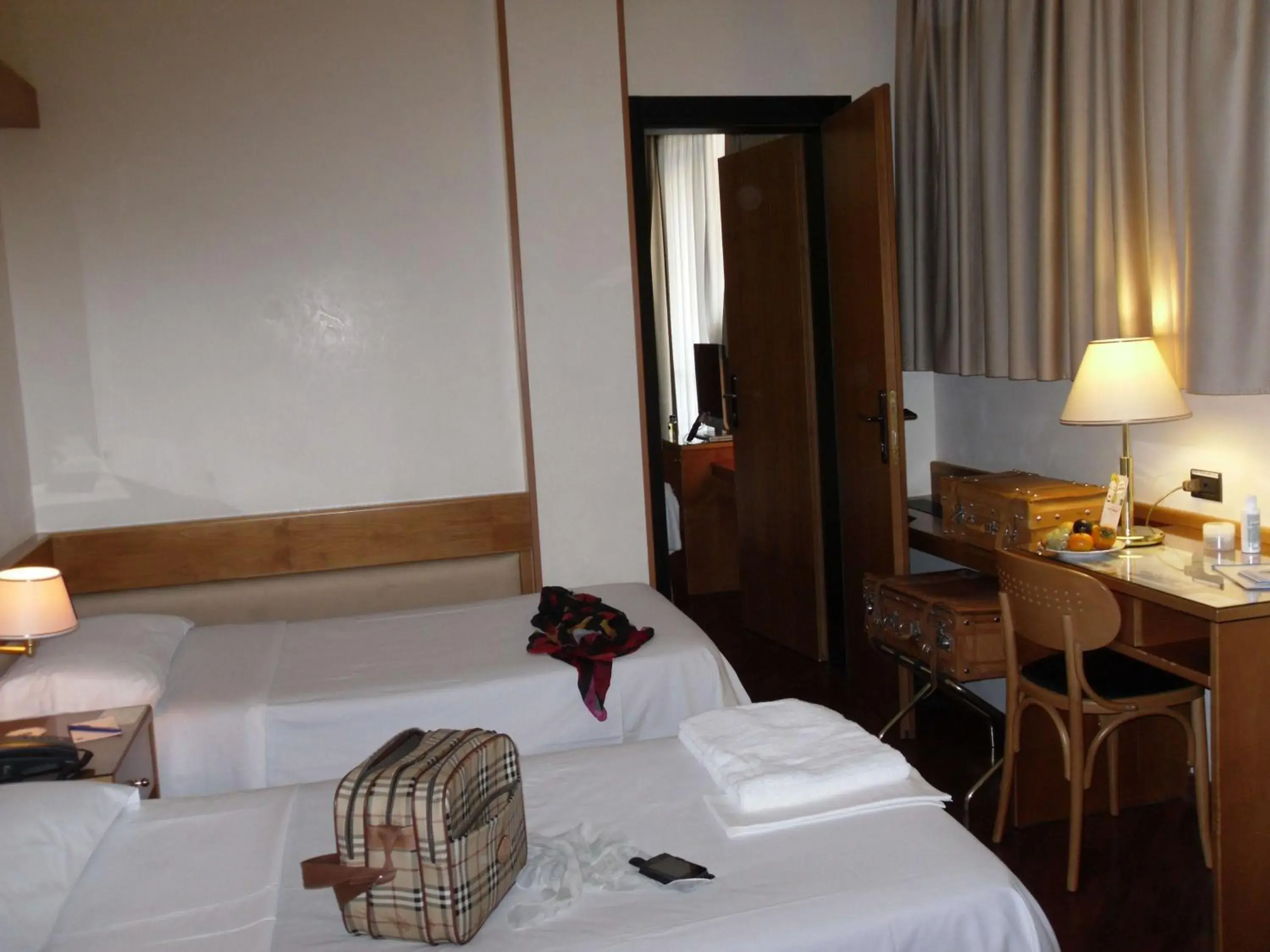 Bedroom, Bed in Best Western Hotel Dei Cavalieri Bedroom, Bed in Best Western Hotel Dei Cavalieri