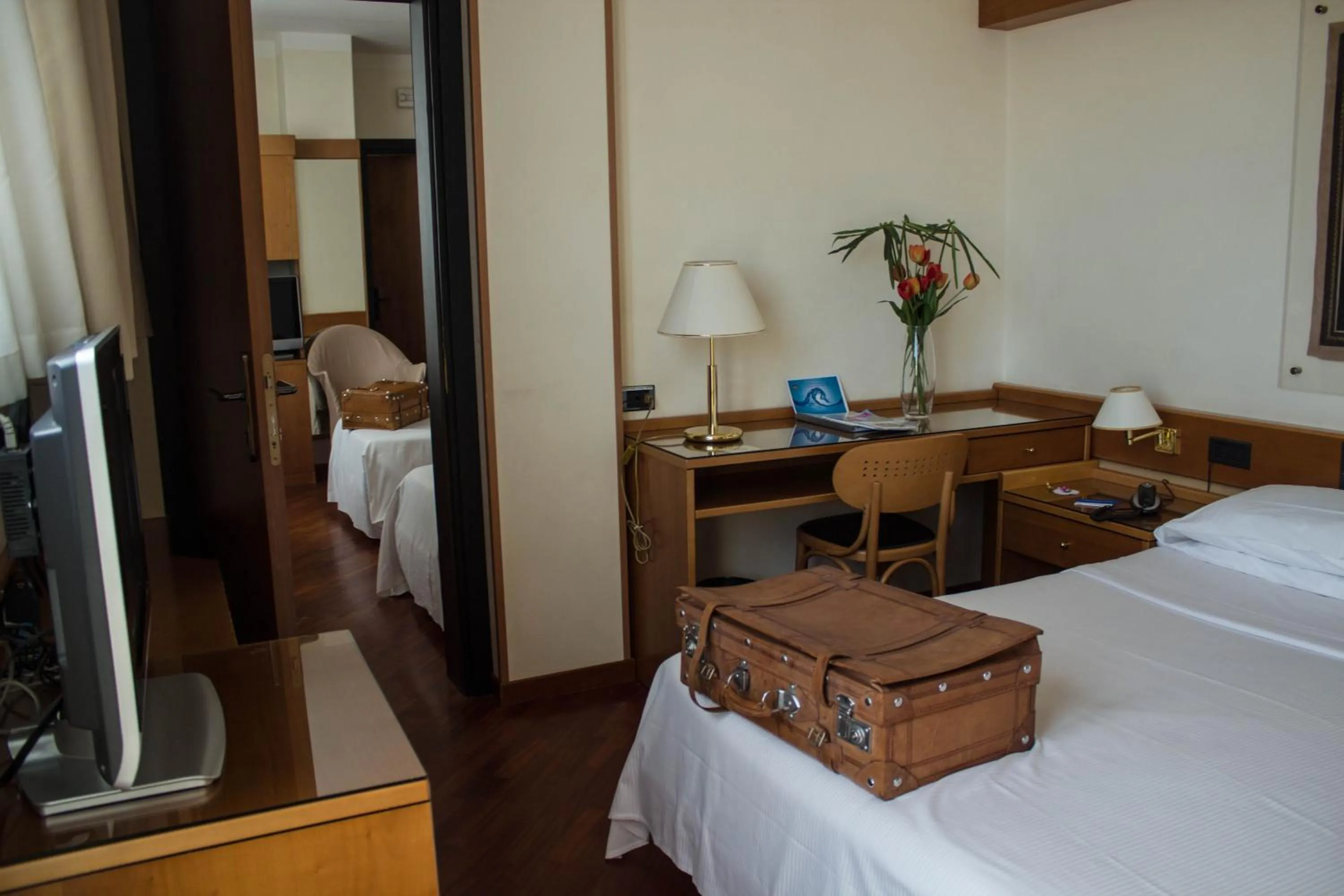 Photo of the whole room, Bed in Best Western Hotel Dei Cavalieri