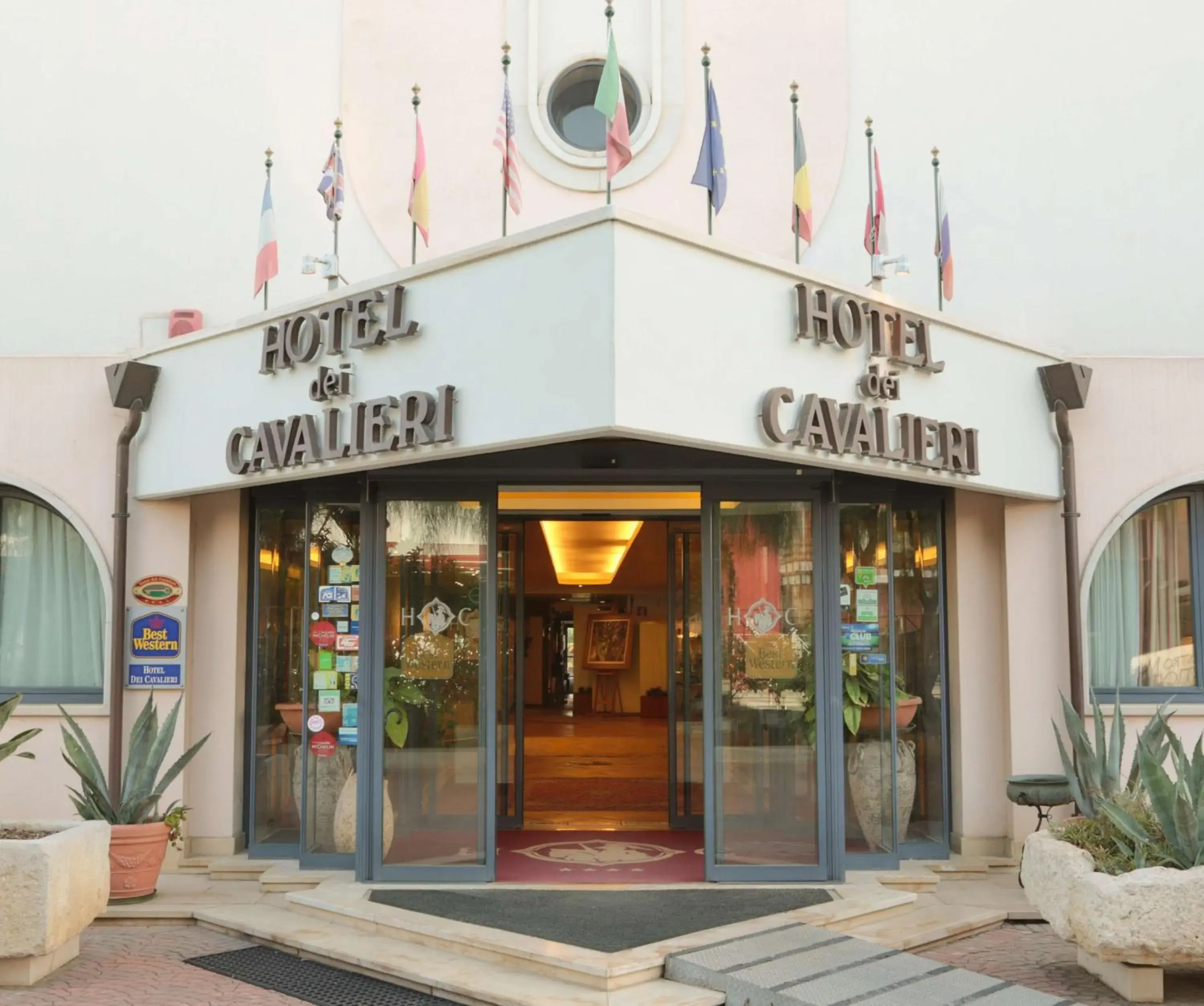 Property building in Best Western Hotel Dei Cavalieri Property building in Best Western Hotel Dei Cavalieri