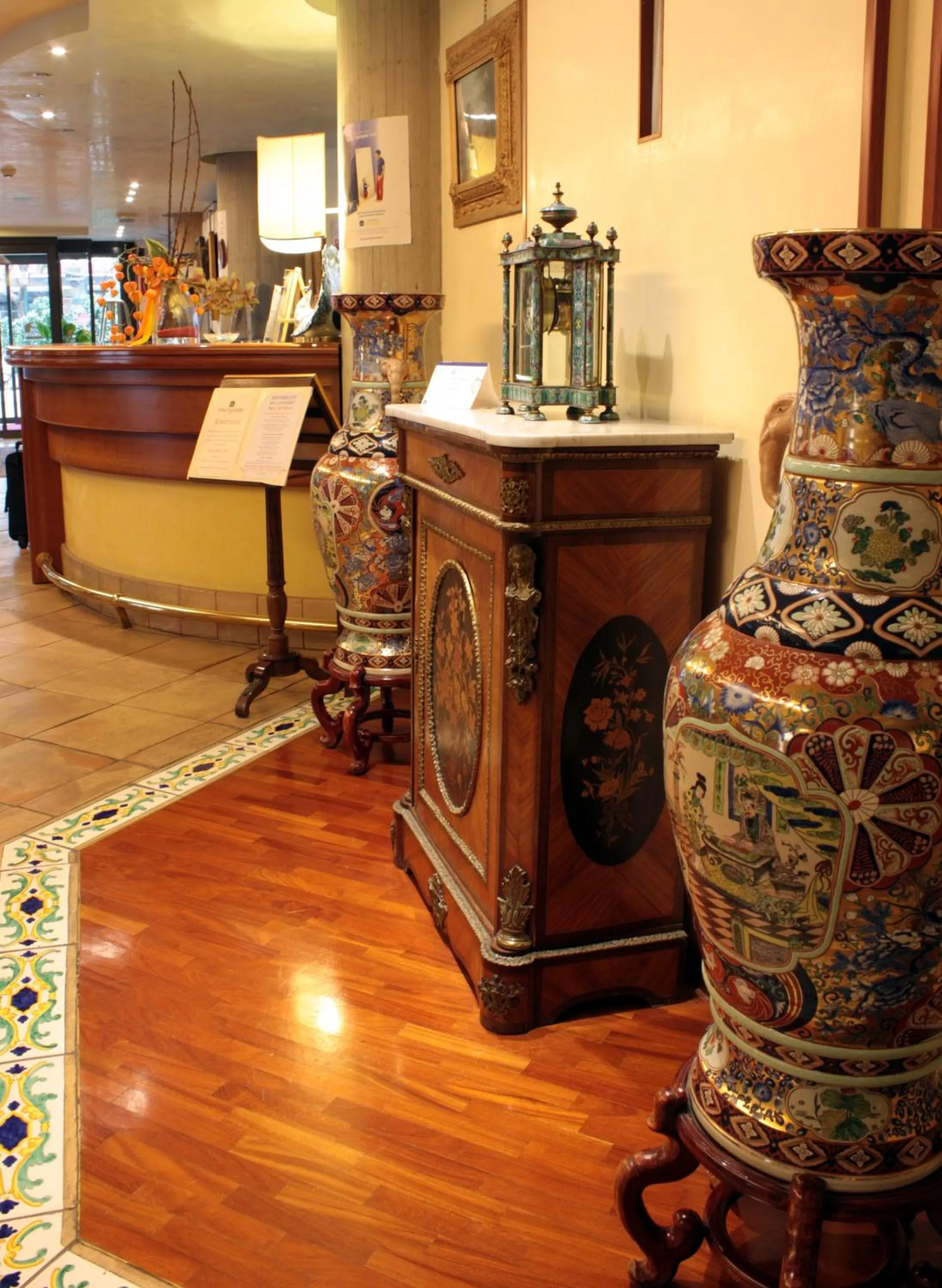 Lobby or reception in Best Western Hotel Dei Cavalieri