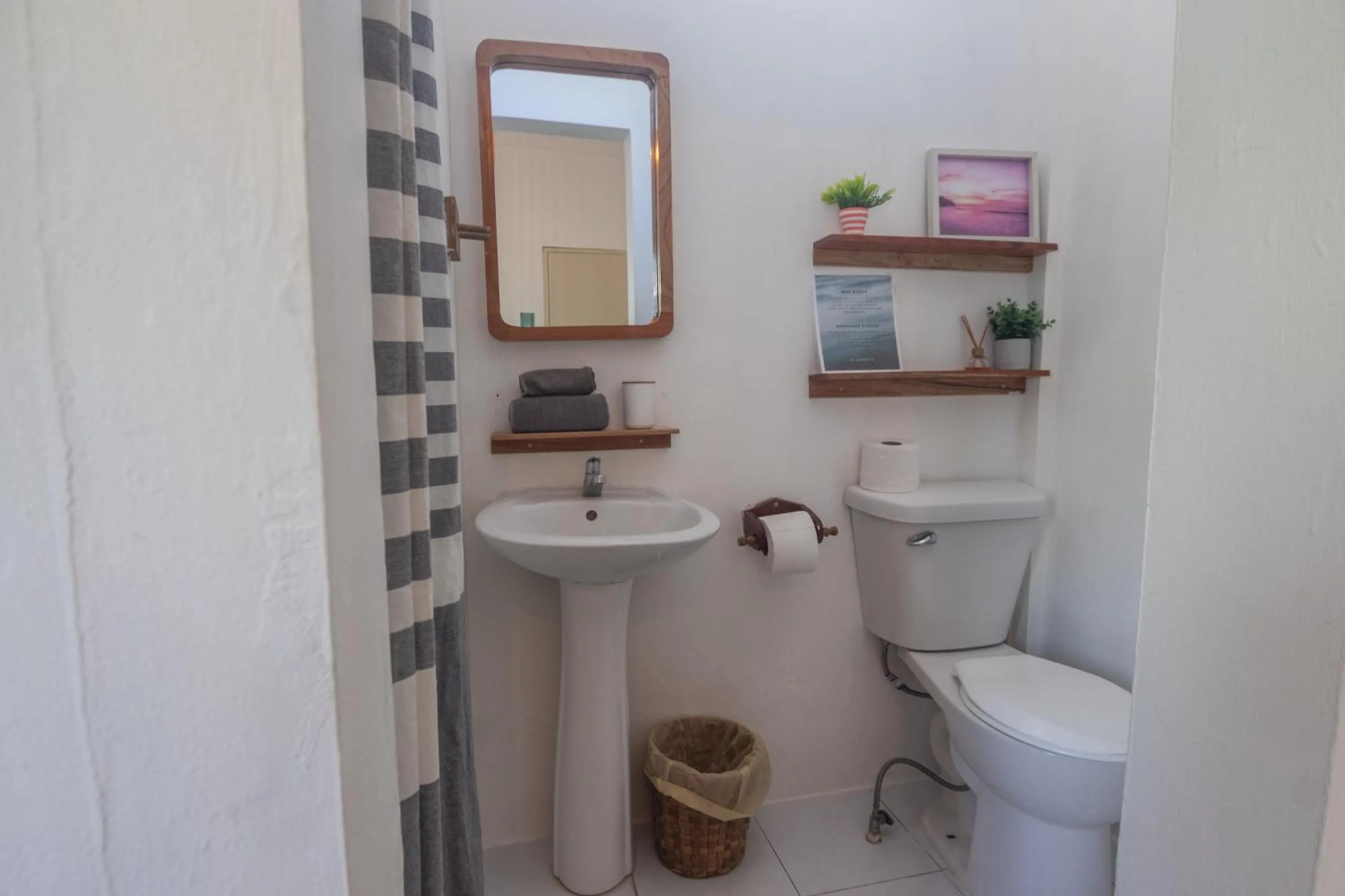 Bathroom in La Canasta