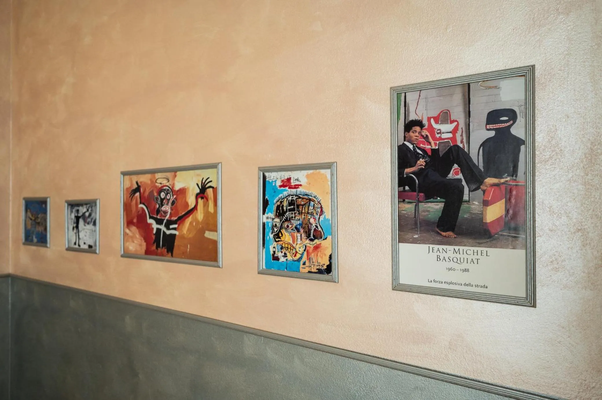 Decorative detail in Hotel Diana