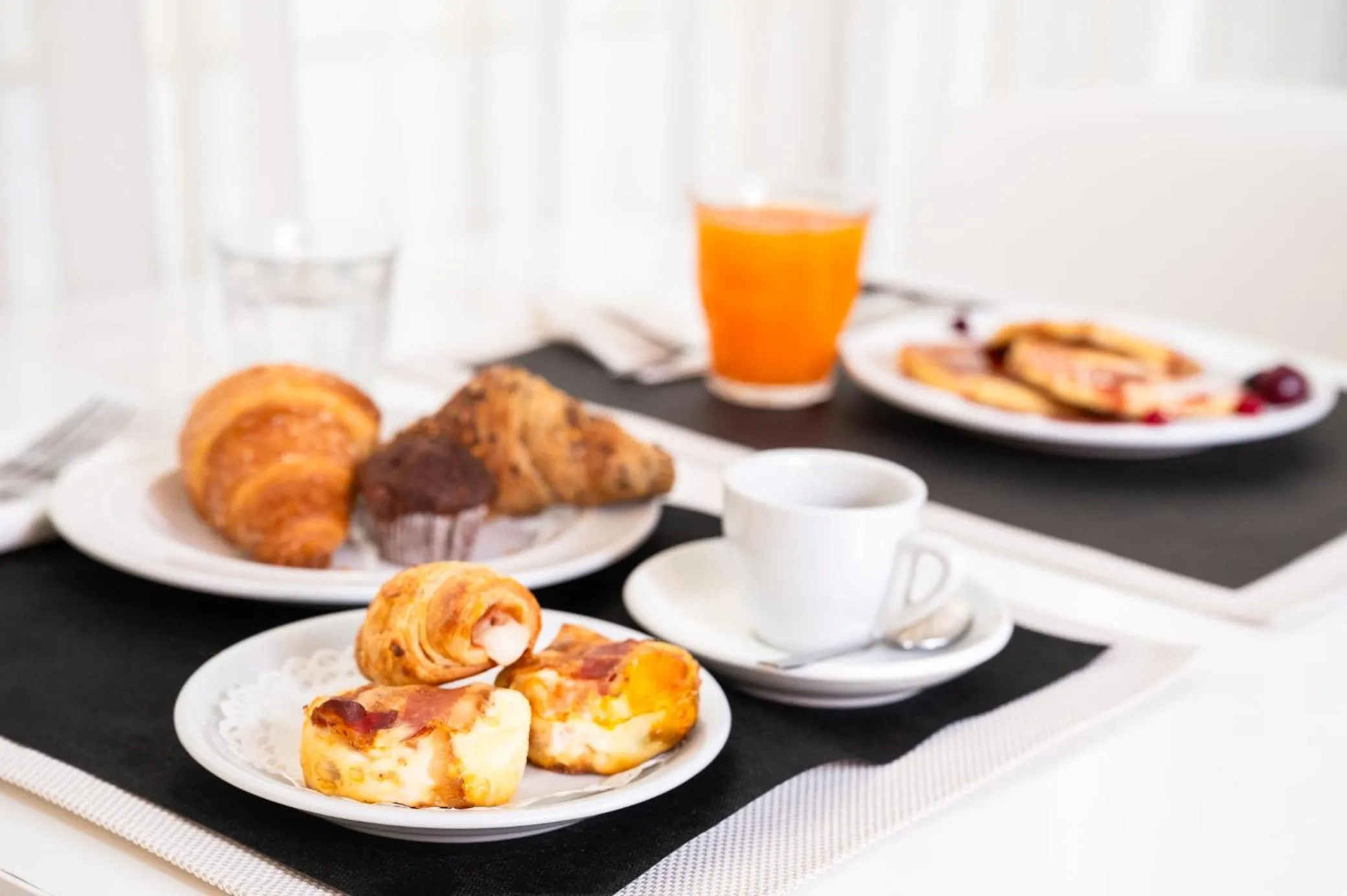 Food and drinks in Hotel Diana