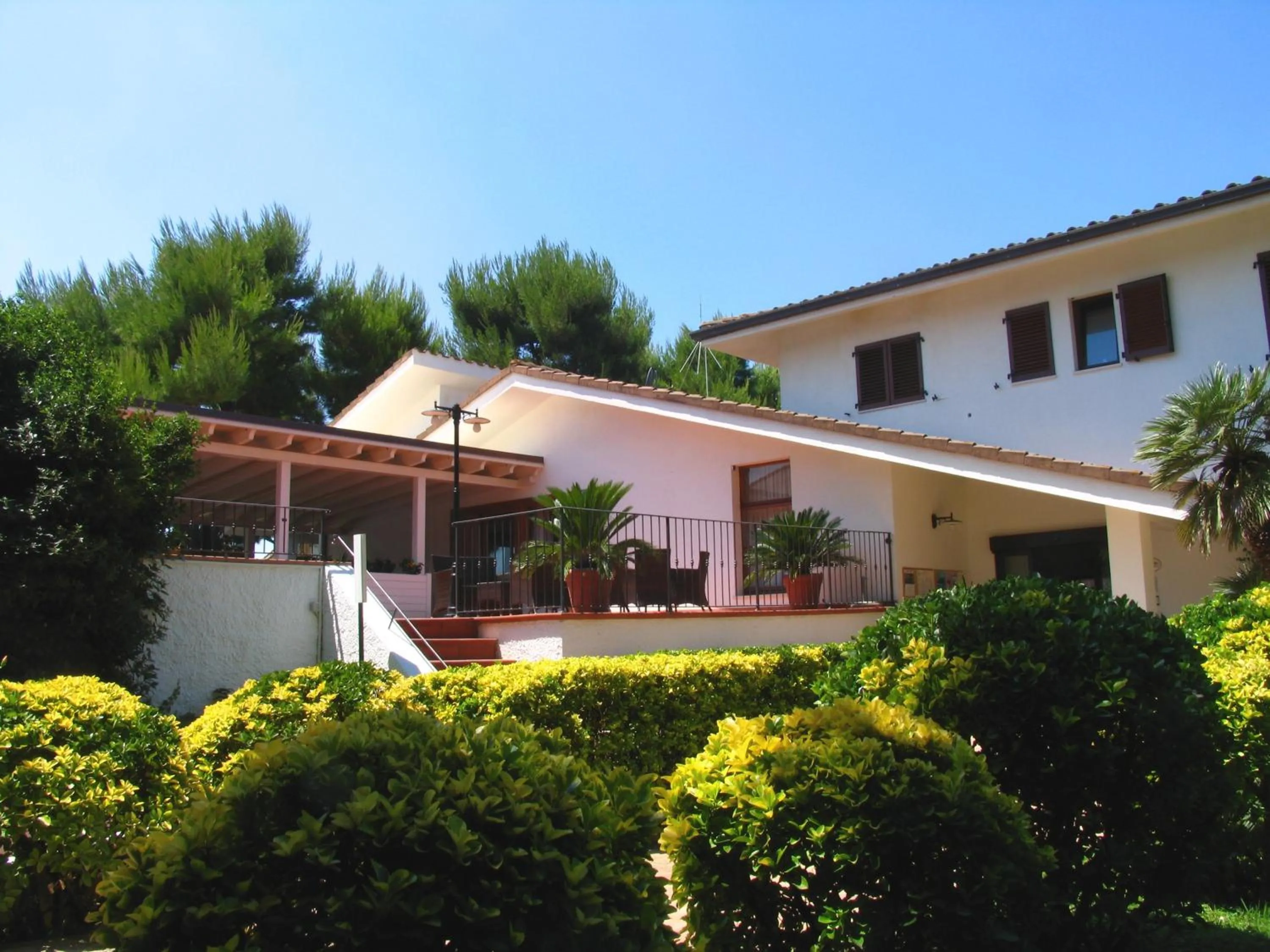 Facade/entrance in Hotel Giardino Suites&Spa