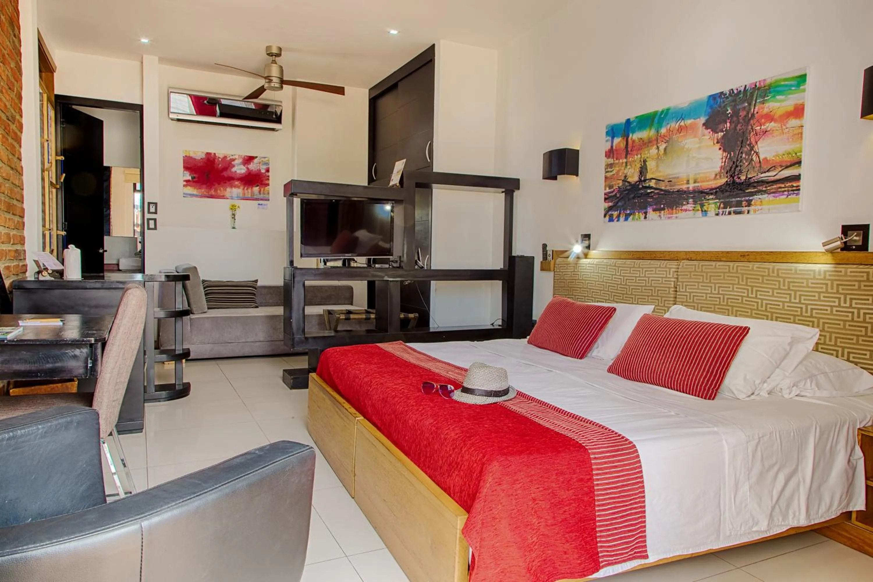 Photo of the whole room, Bed in Hotel Boutique Casa Carolina