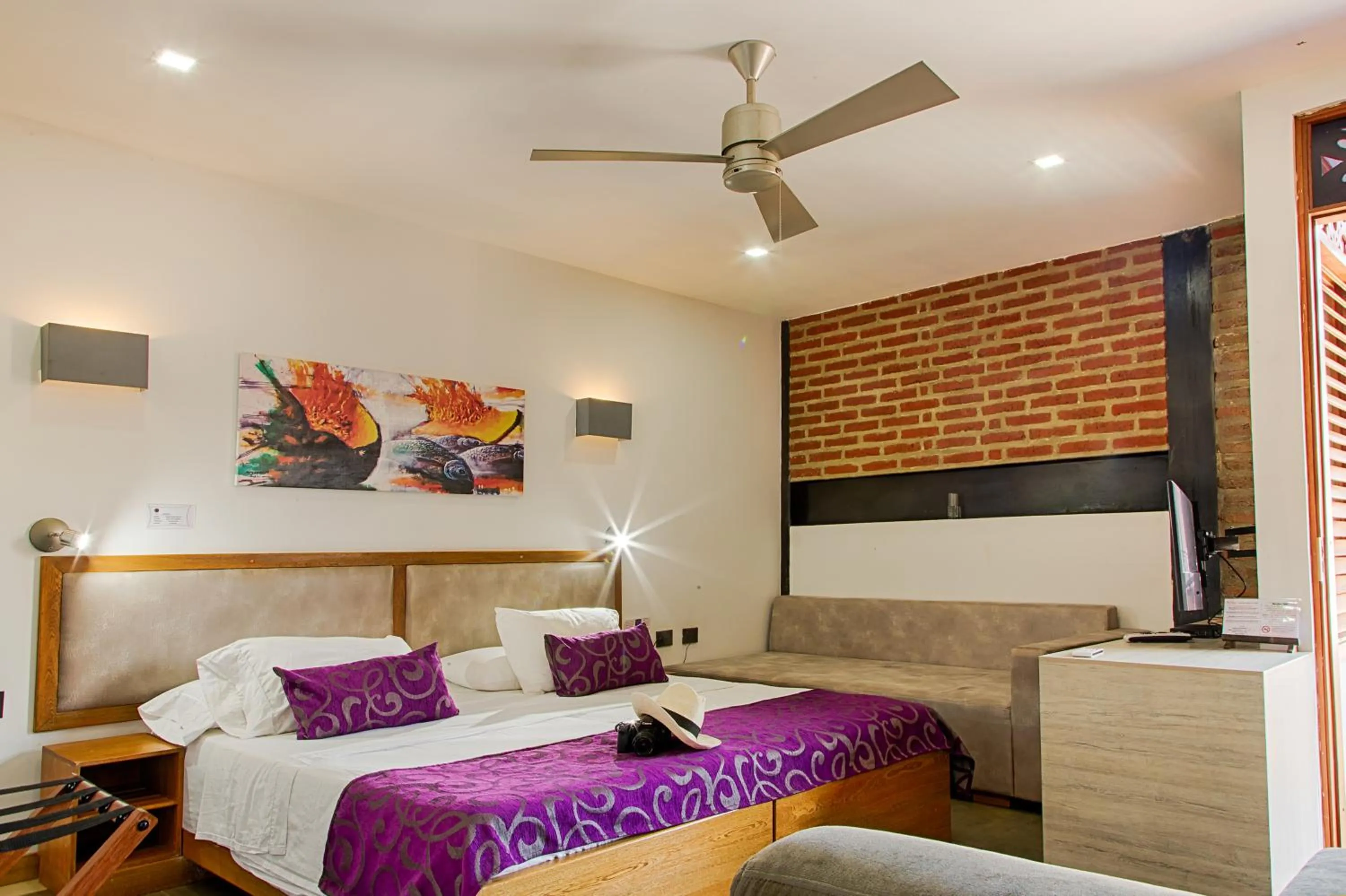 Photo of the whole room, Bed in Hotel Boutique Casa Carolina