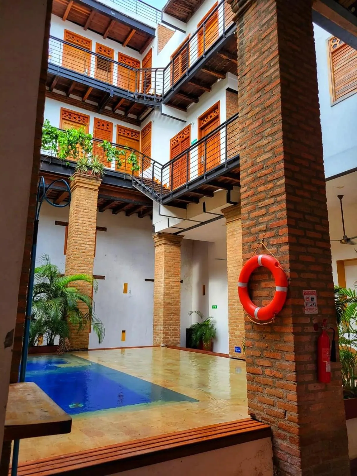 Property building in Hotel Boutique Casa Carolina