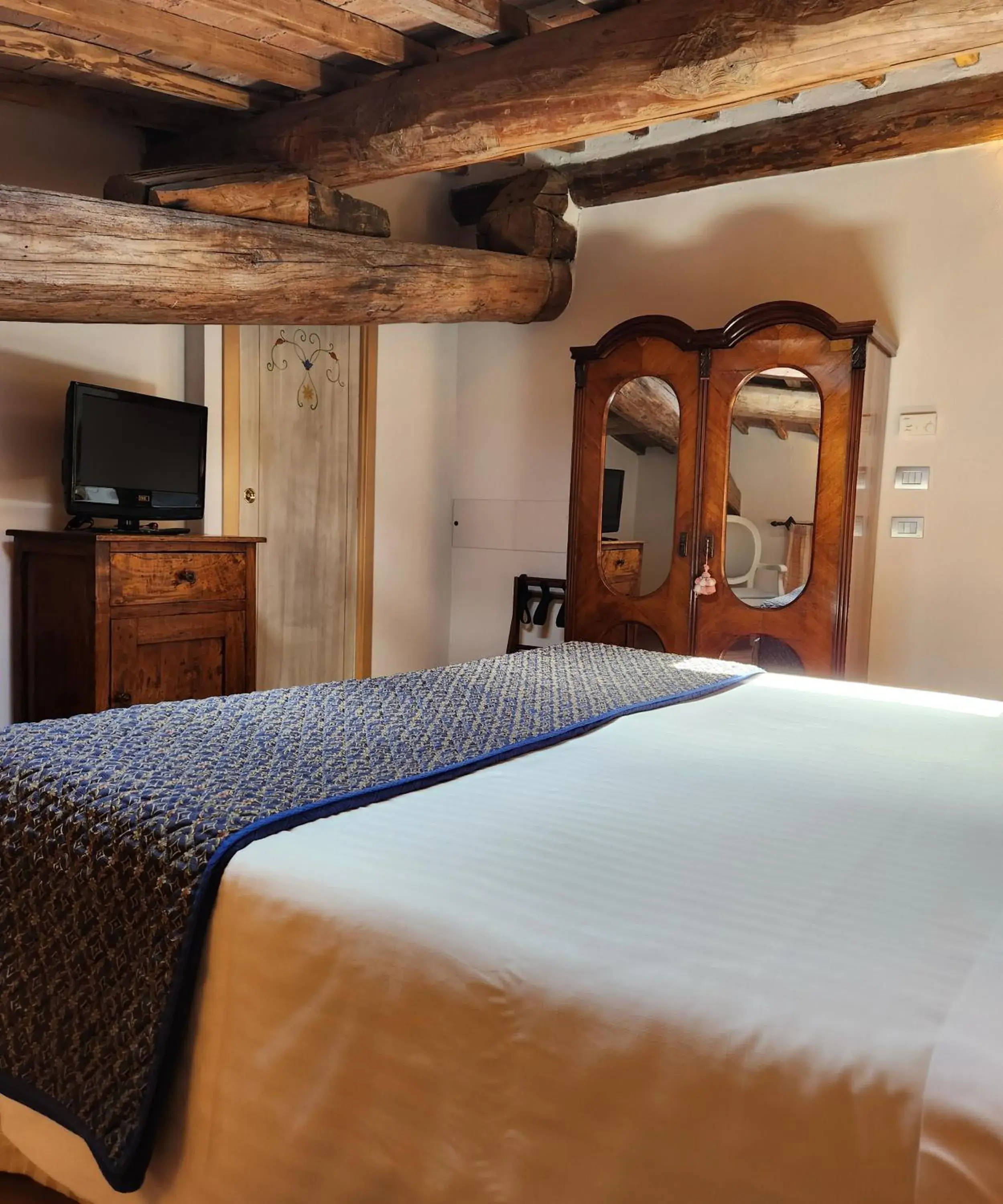 Bed in Villa Curina Resort Bed in Villa Curina Resort