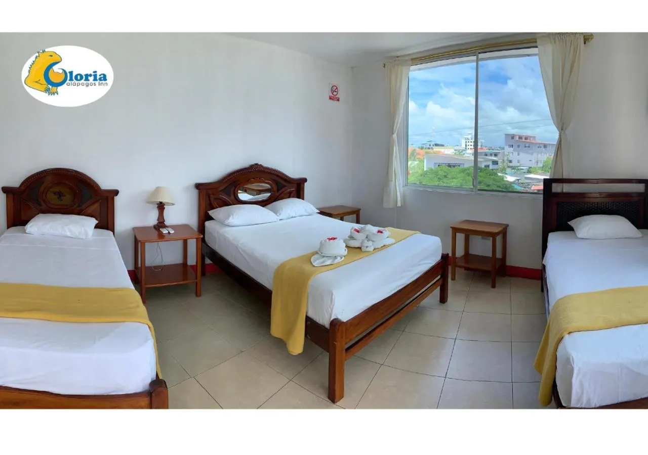 Photo of the whole room, Bed in Gloria - Galápagos Inn