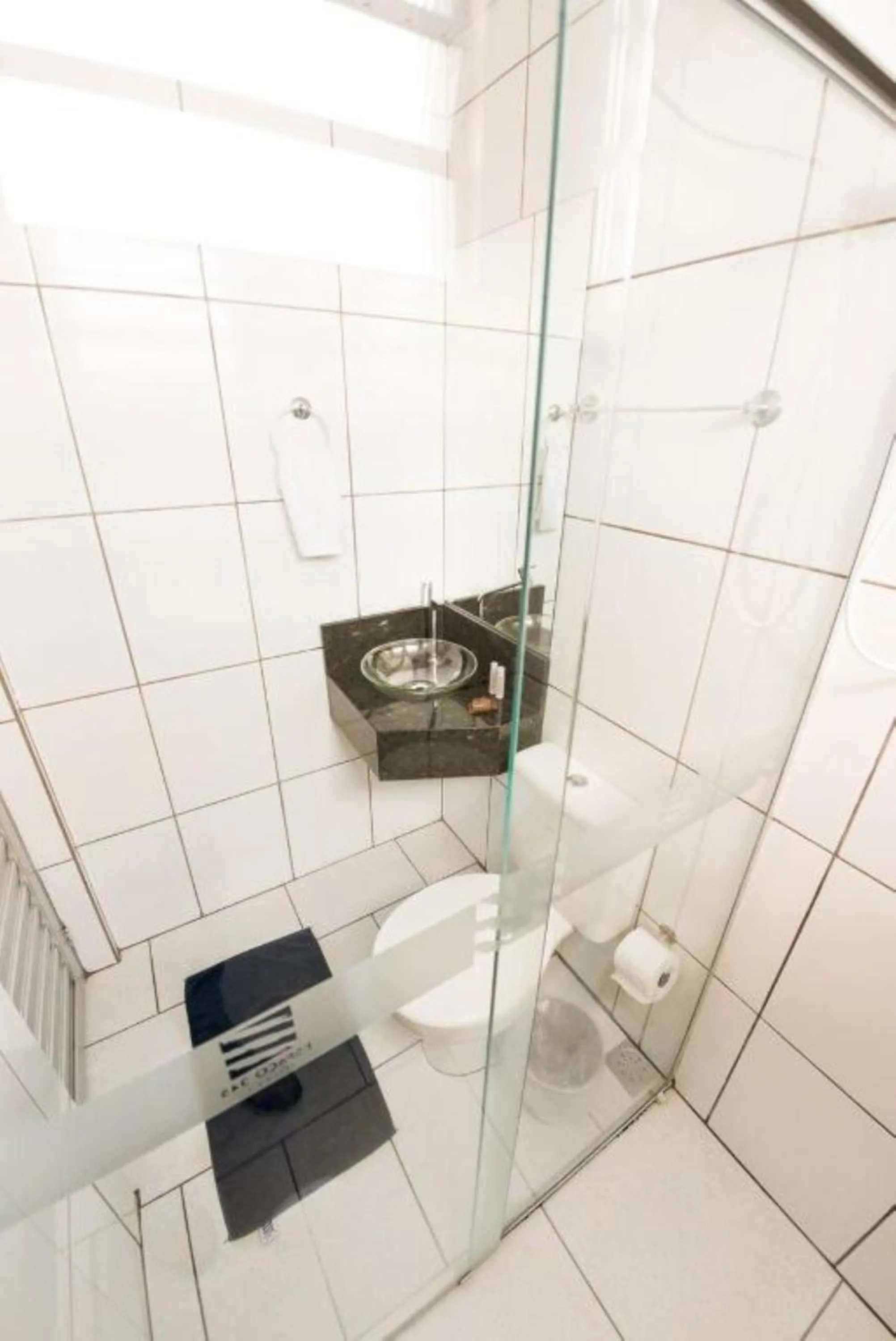 Shower in Espaço 345 Hotel Paulinia - Próximo Theatro Municipal