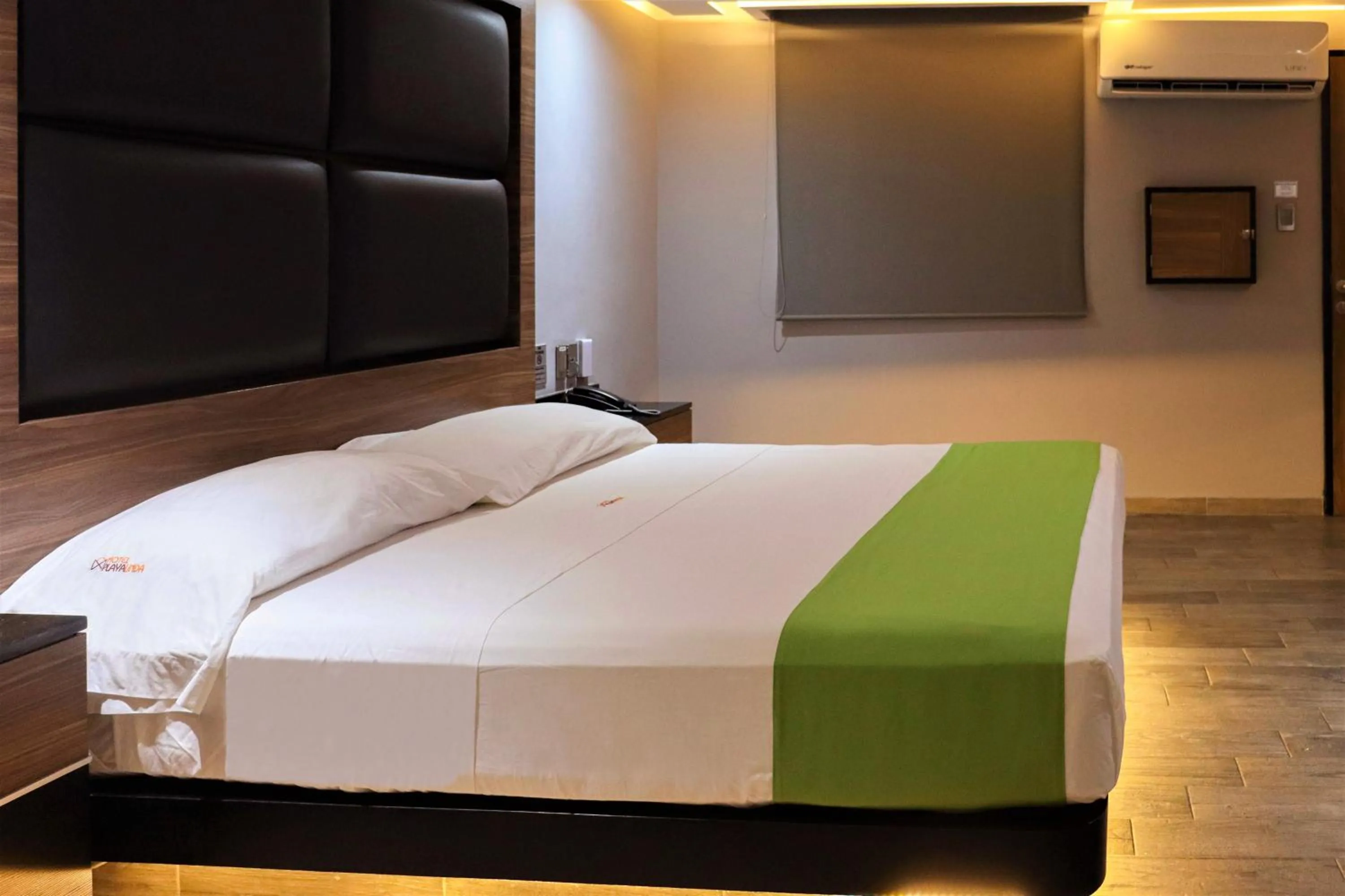 Bedroom, Bed in Auto-Hotel Playa Linda