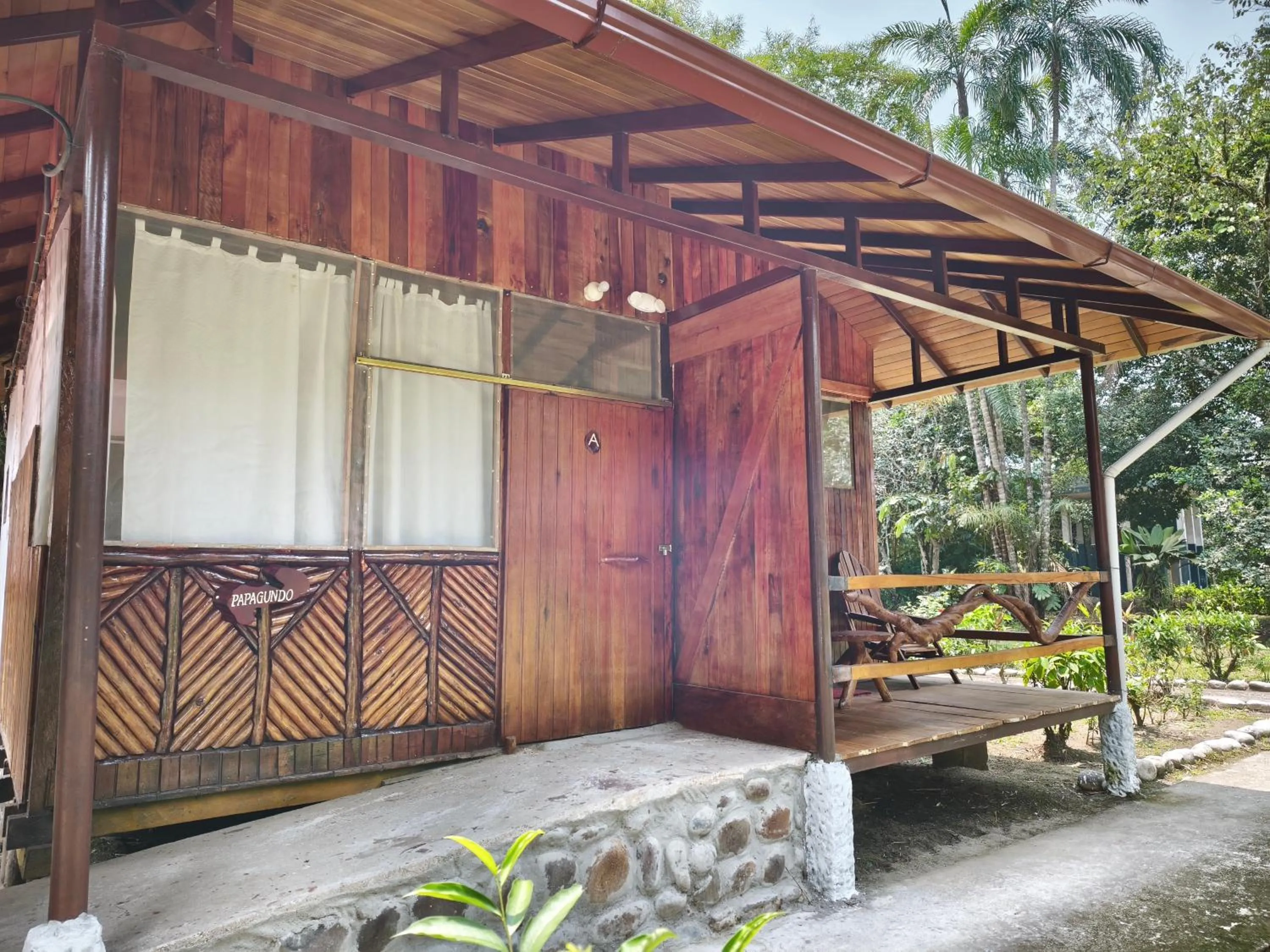 Mariana Miller Lodge