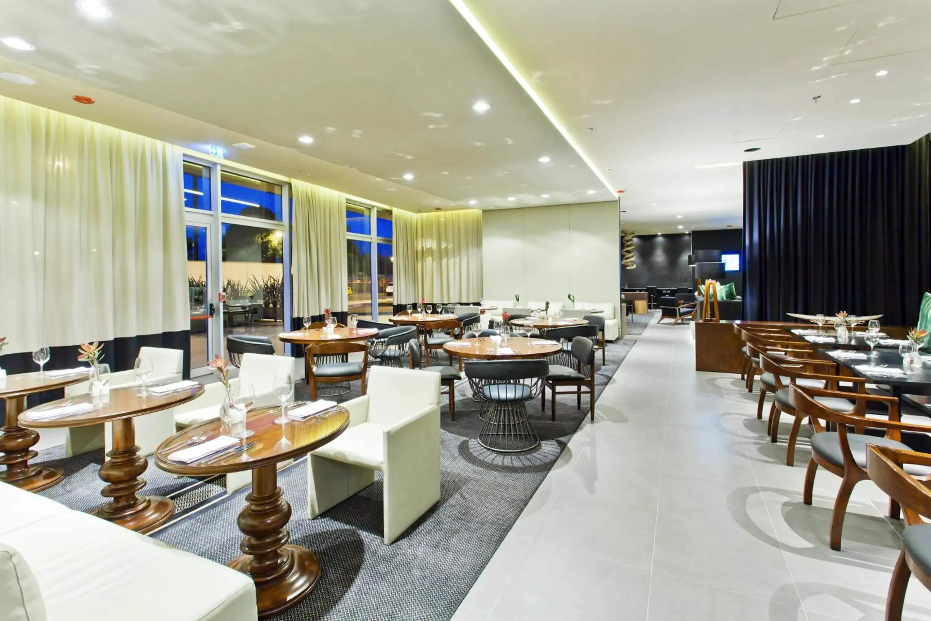 Restaurant/places to eat in Movich Buro 26 Restaurant/places to eat in Movich Buro 26