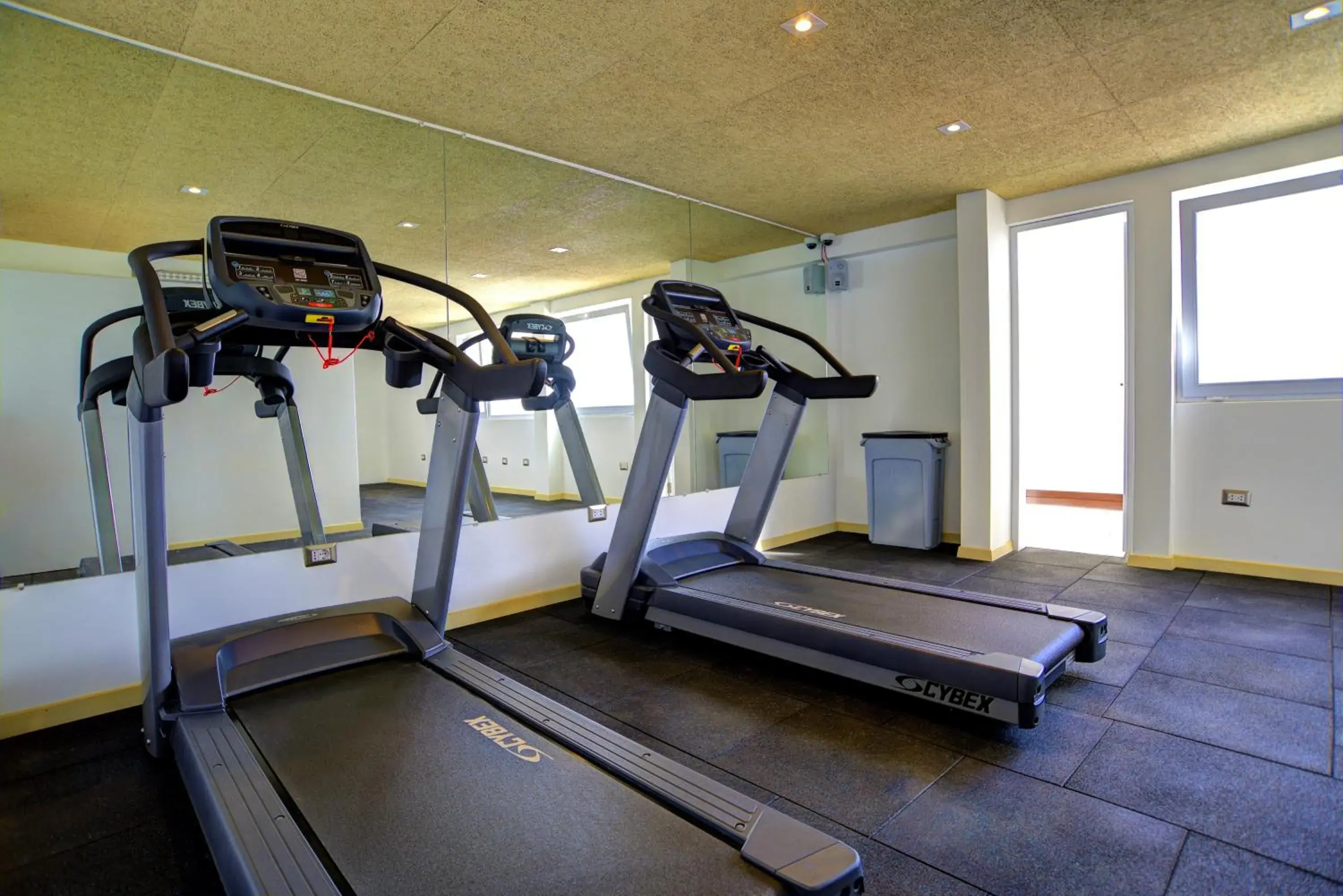 Fitness centre/facilities in Mint Hotel Fitness centre/facilities in Mint Hotel