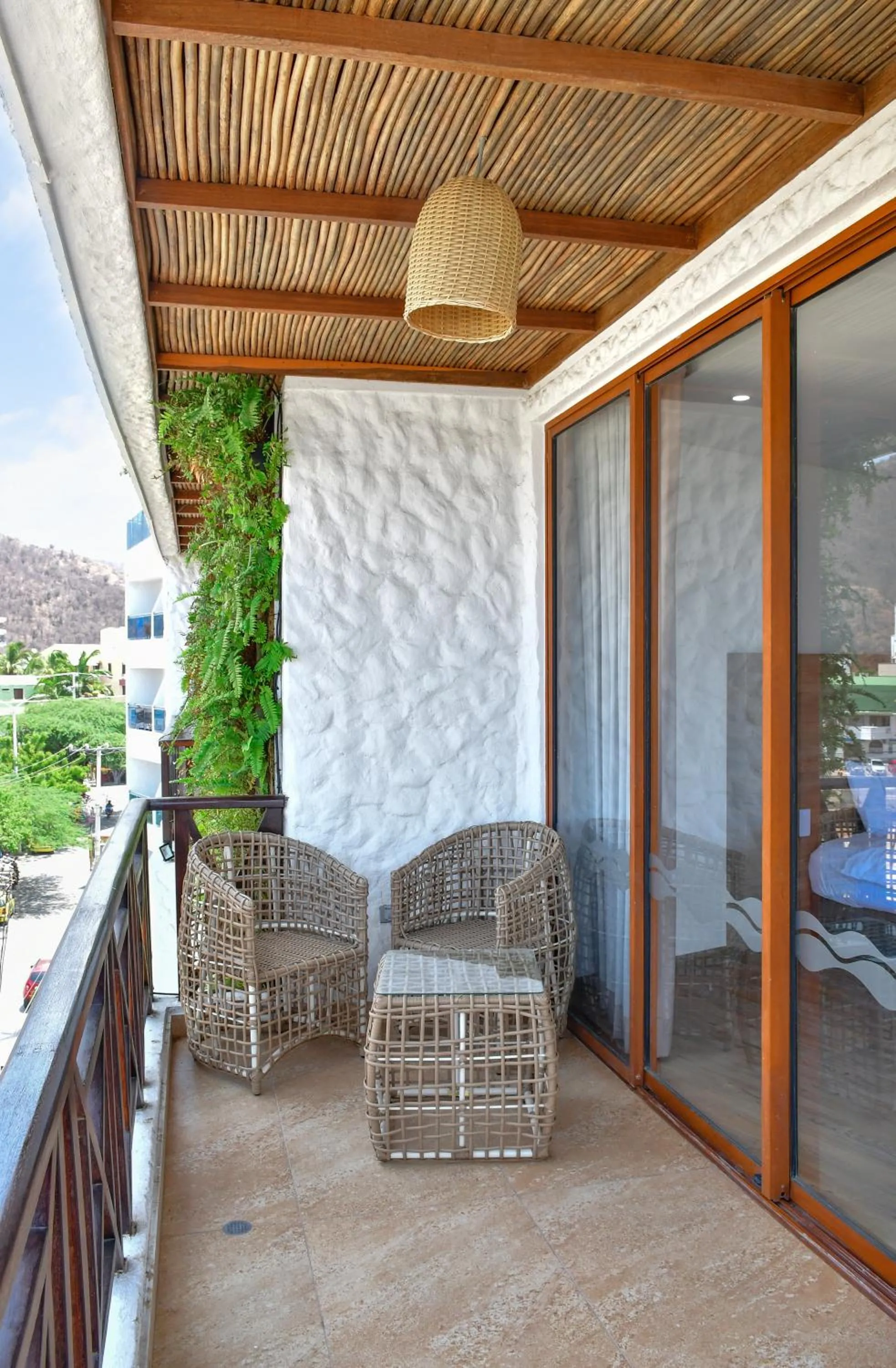 Balcony/Terrace in HOTEL KARAYA DIVE RESORT