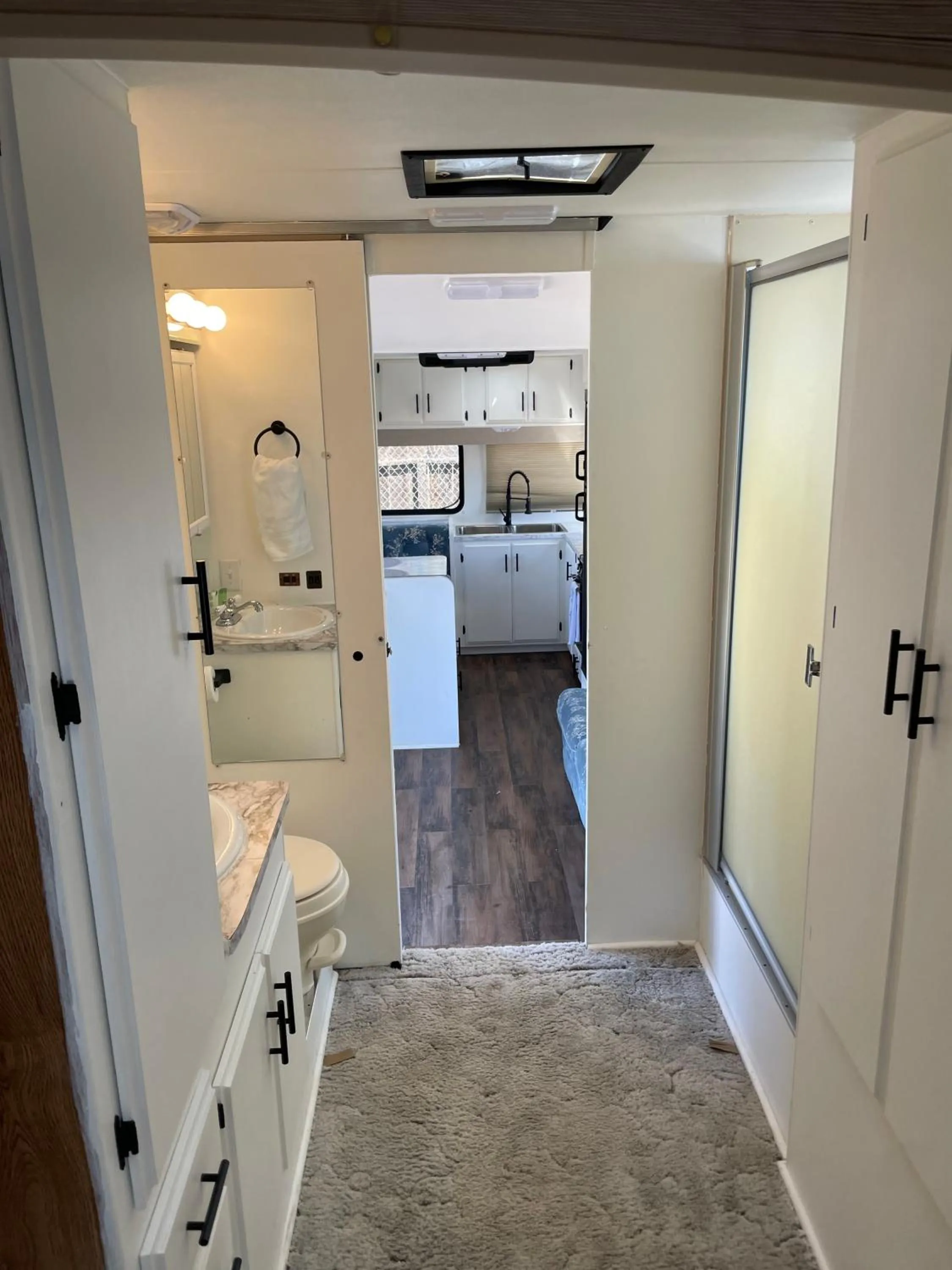 Bathroom in RV2 Stunning RV Private Netflix FreeParking