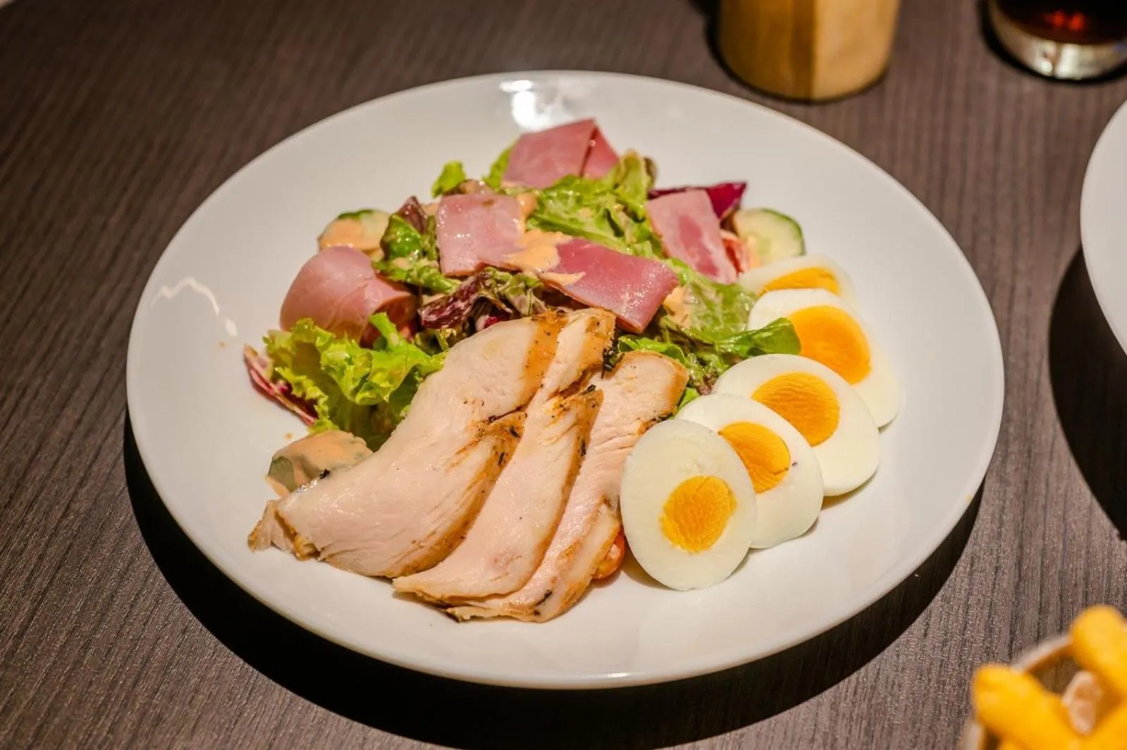 Food in Oakwood Studios Sukhumvit Bangkok