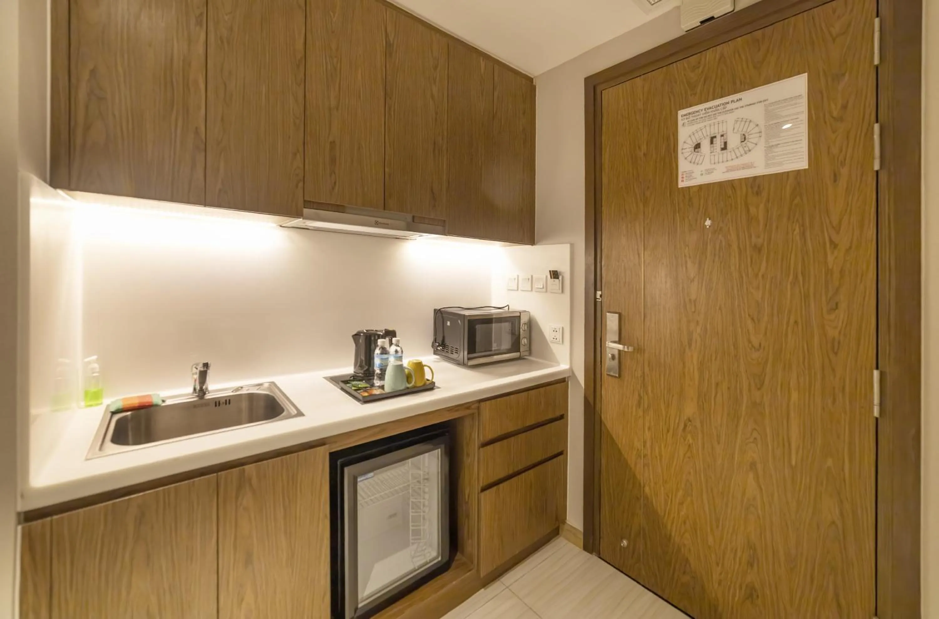 Kitchen or kitchenette in LYN Premier Studio Panorama Nha Trang