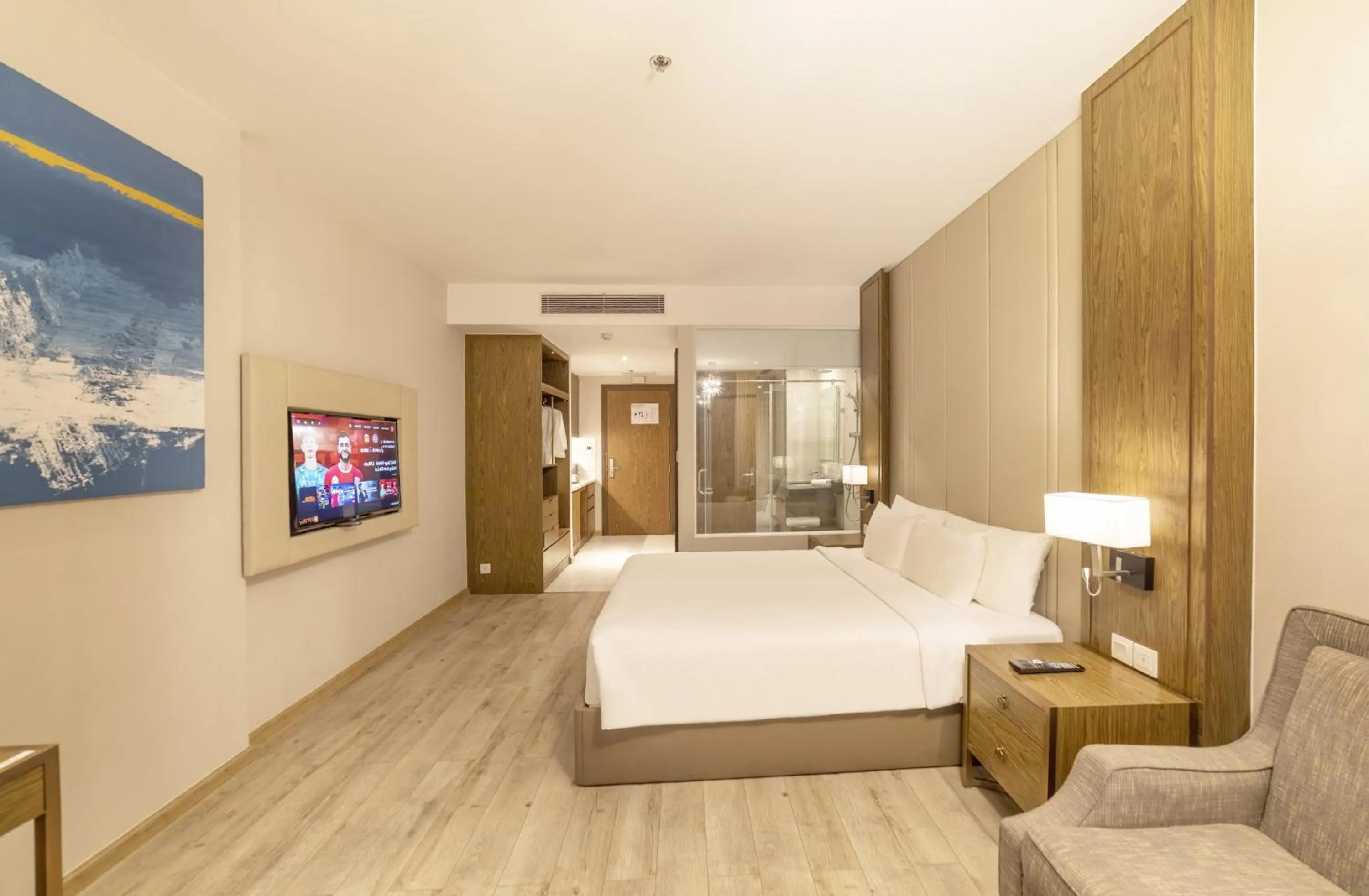 Bed in LYN Premier Studio Panorama Nha Trang