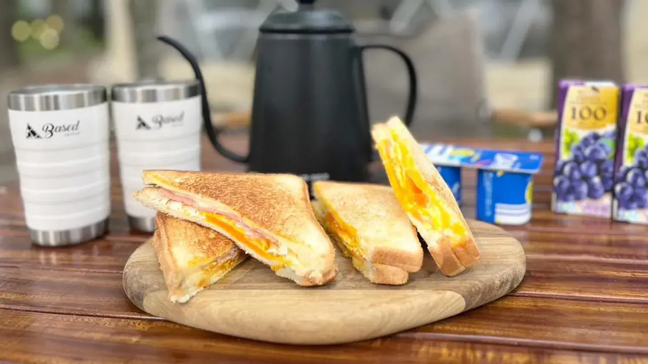 Breakfast in THE DAY POST GENERAL GLAMPING VILLAGE Yamanakako Breakfast in THE DAY POST GENERAL GLAMPING VILLAGE Yamanakako