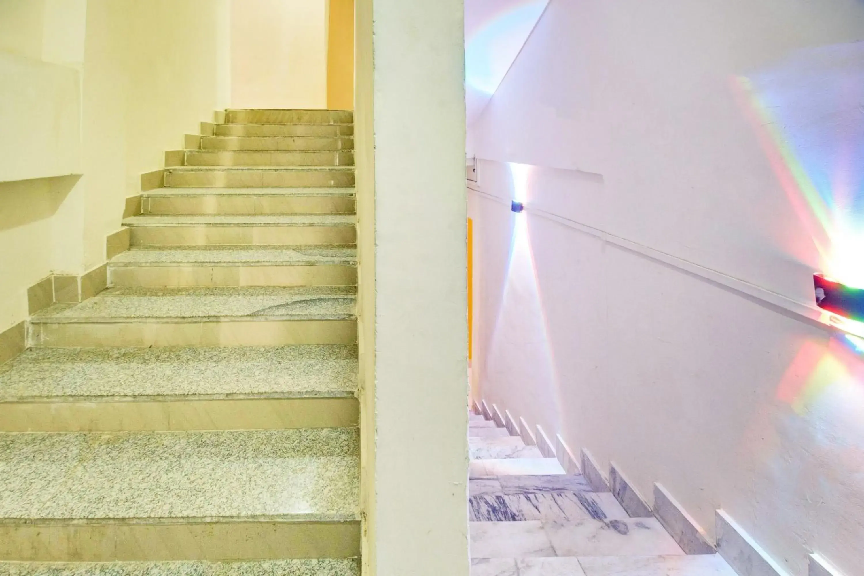 Lobby or reception in Hotel O ROYAL REGENCY, Pathsala Lobby or reception in Hotel O ROYAL REGENCY, Pathsala