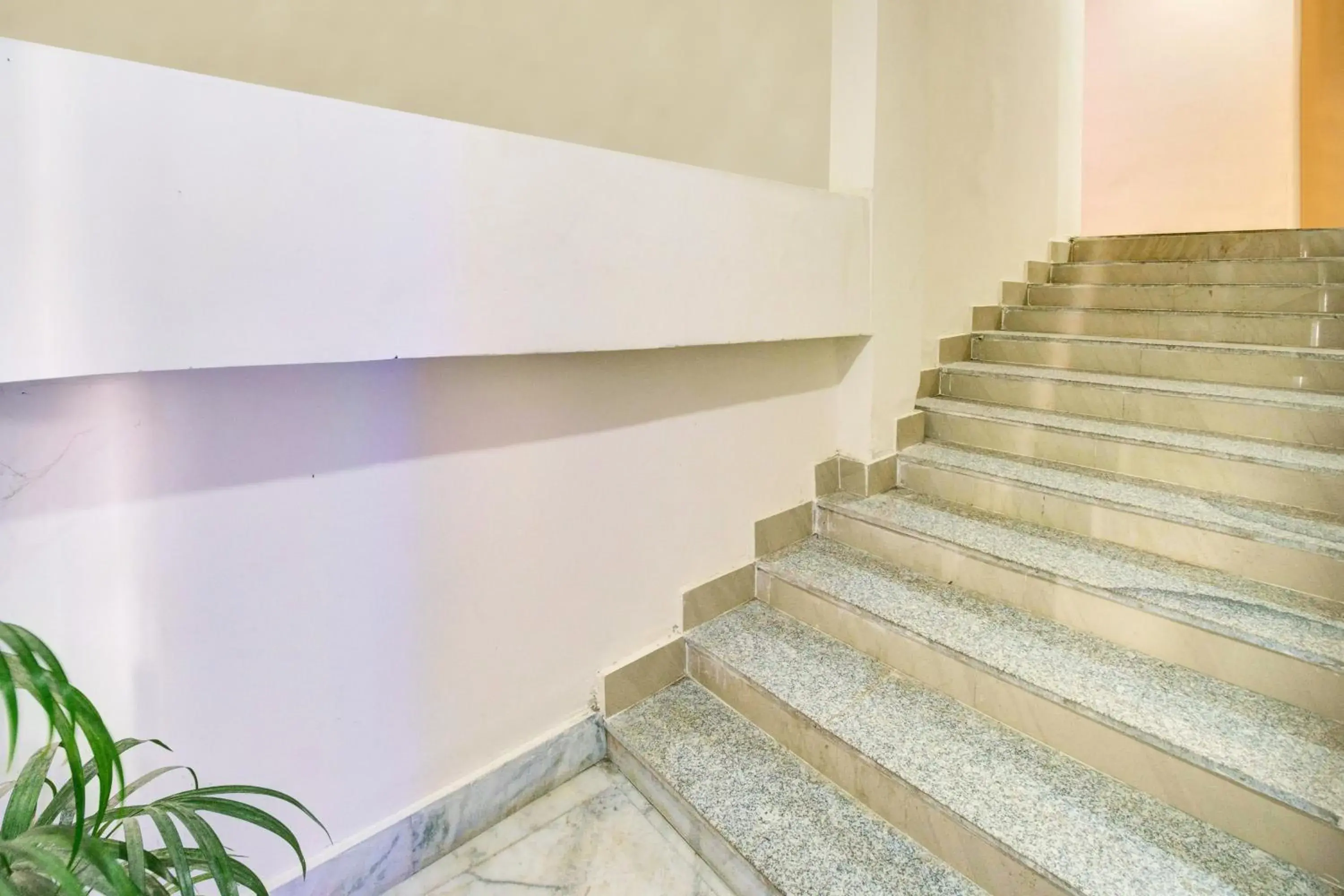 Lobby or reception in Hotel O ROYAL REGENCY, Pathsala Lobby or reception in Hotel O ROYAL REGENCY, Pathsala