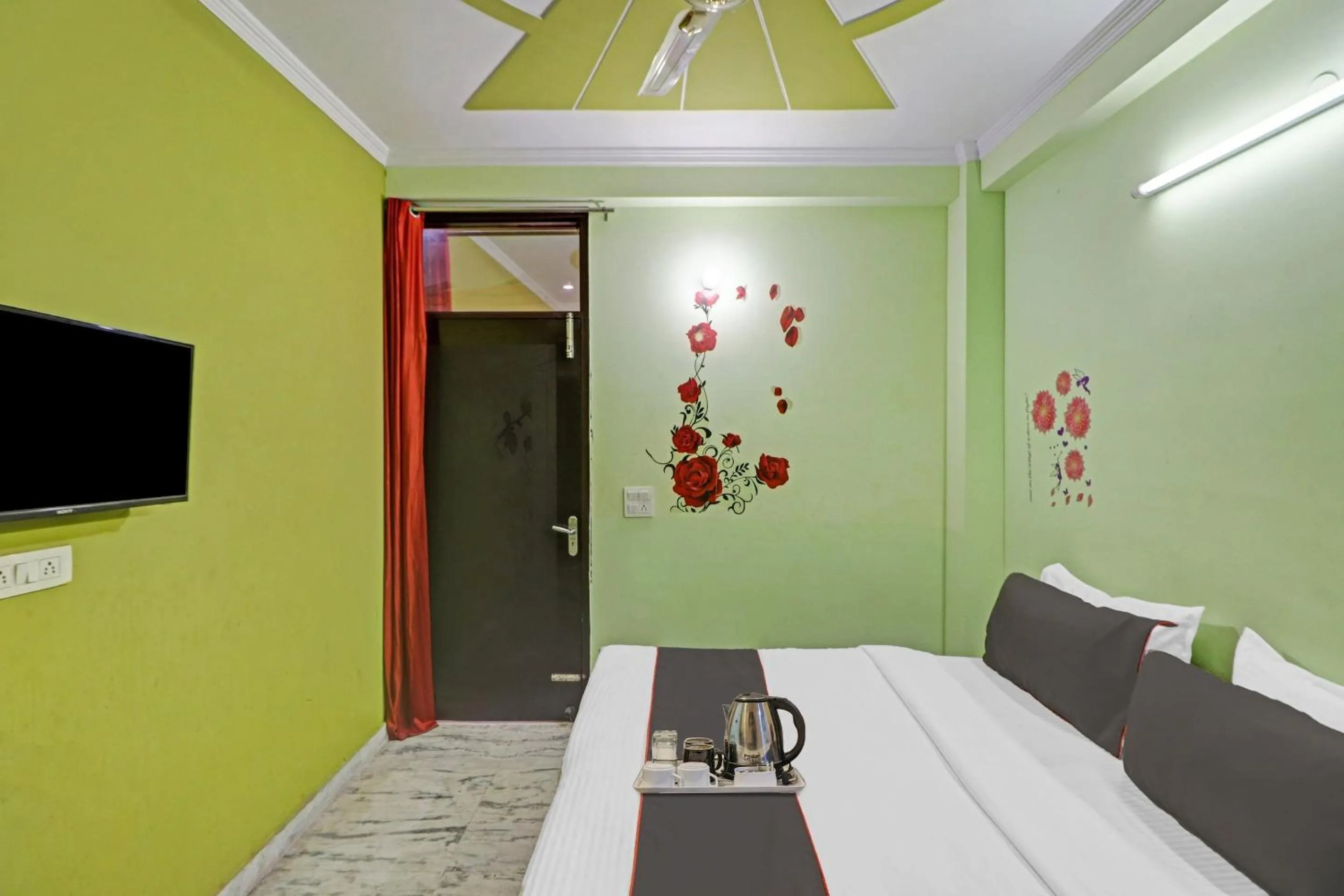 Bedroom in Super Hotel O Premium Room