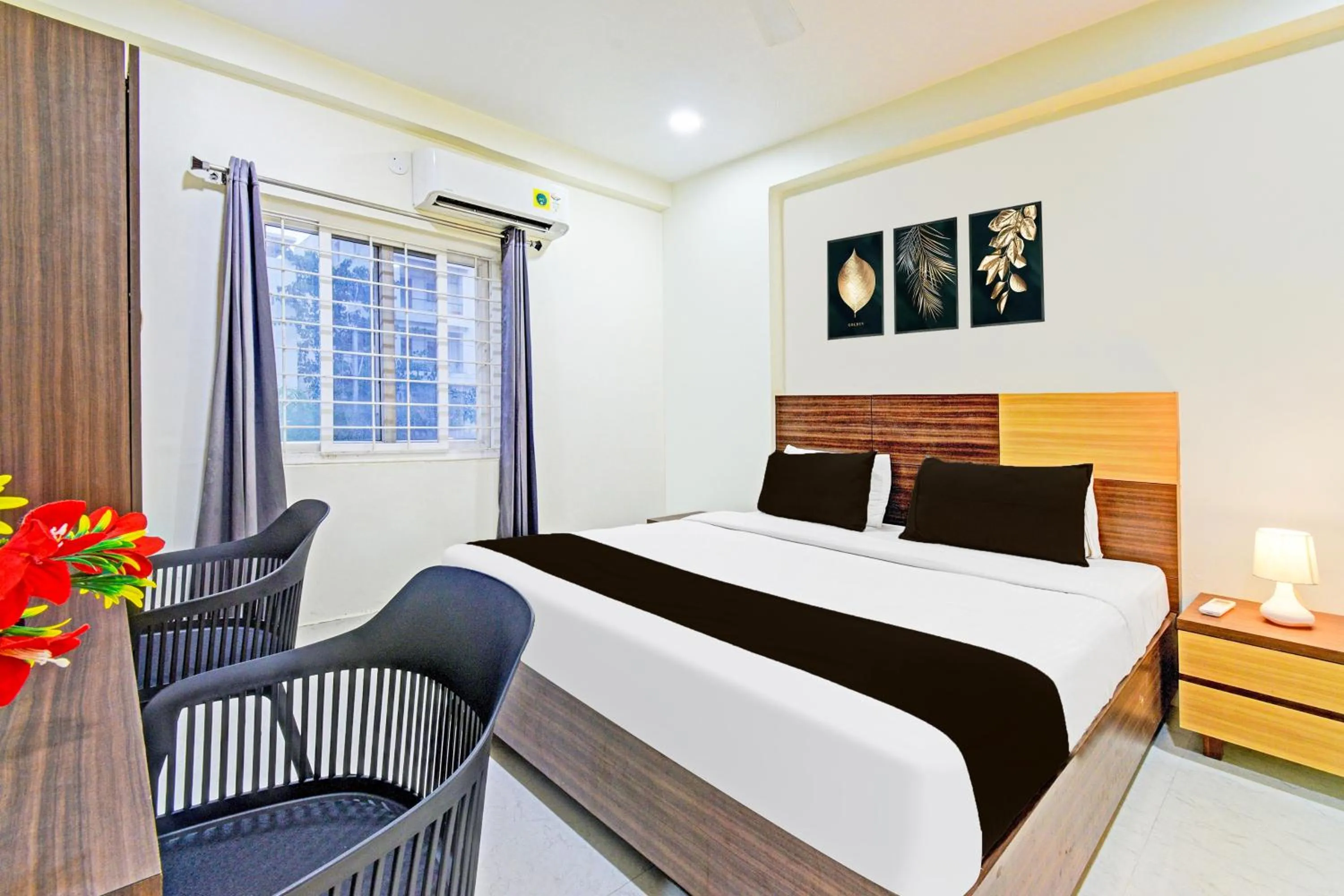 Bedroom, Bed in Super Townhouse Kondapur Near Botanical Garden Formerly RRR Inn