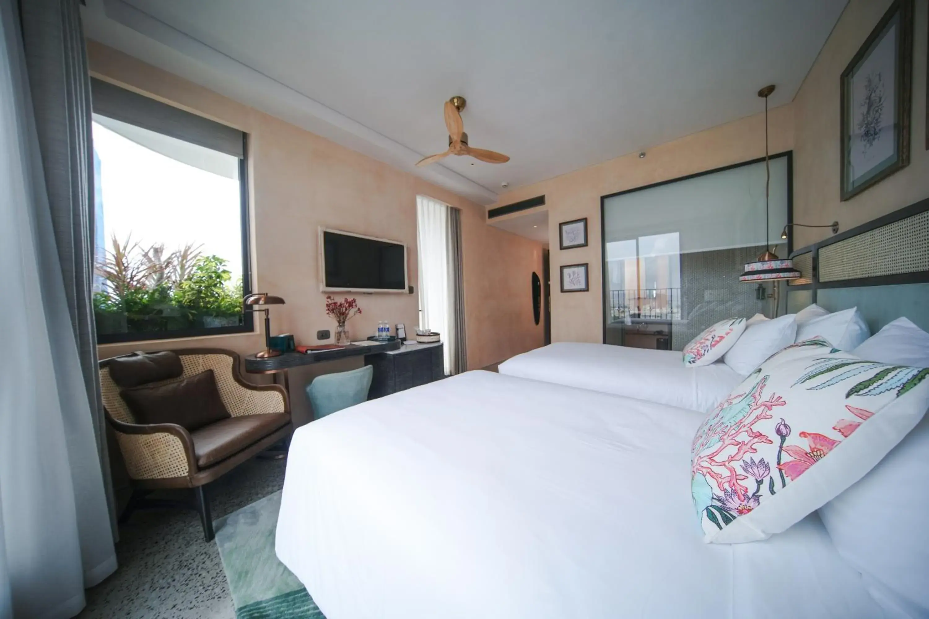 Bed in L'amor Boutique Hotel Quy Nhơn Bed in L'amor Boutique Hotel Quy Nhơn