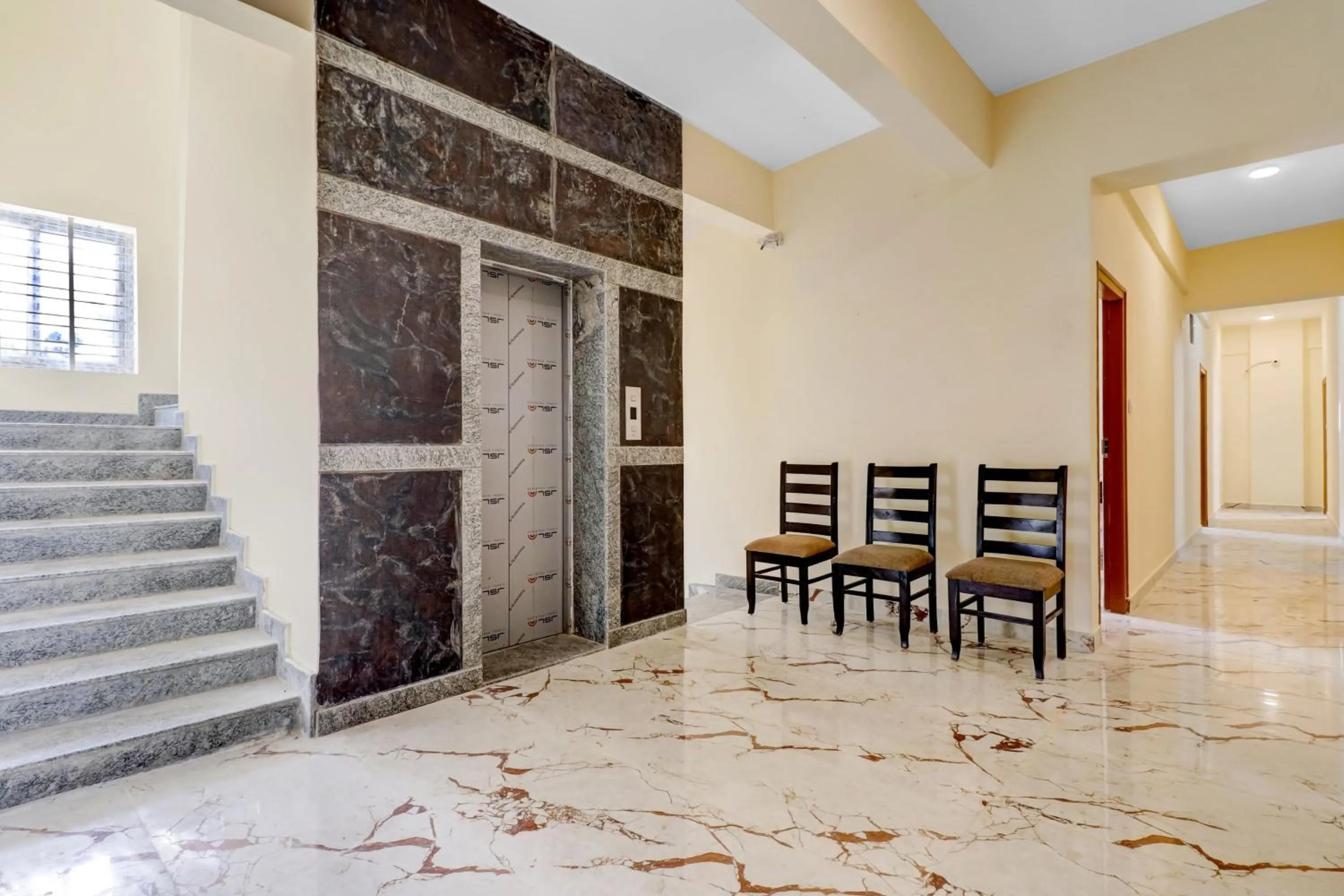 Lobby or reception in Hotel O Manyata Palace