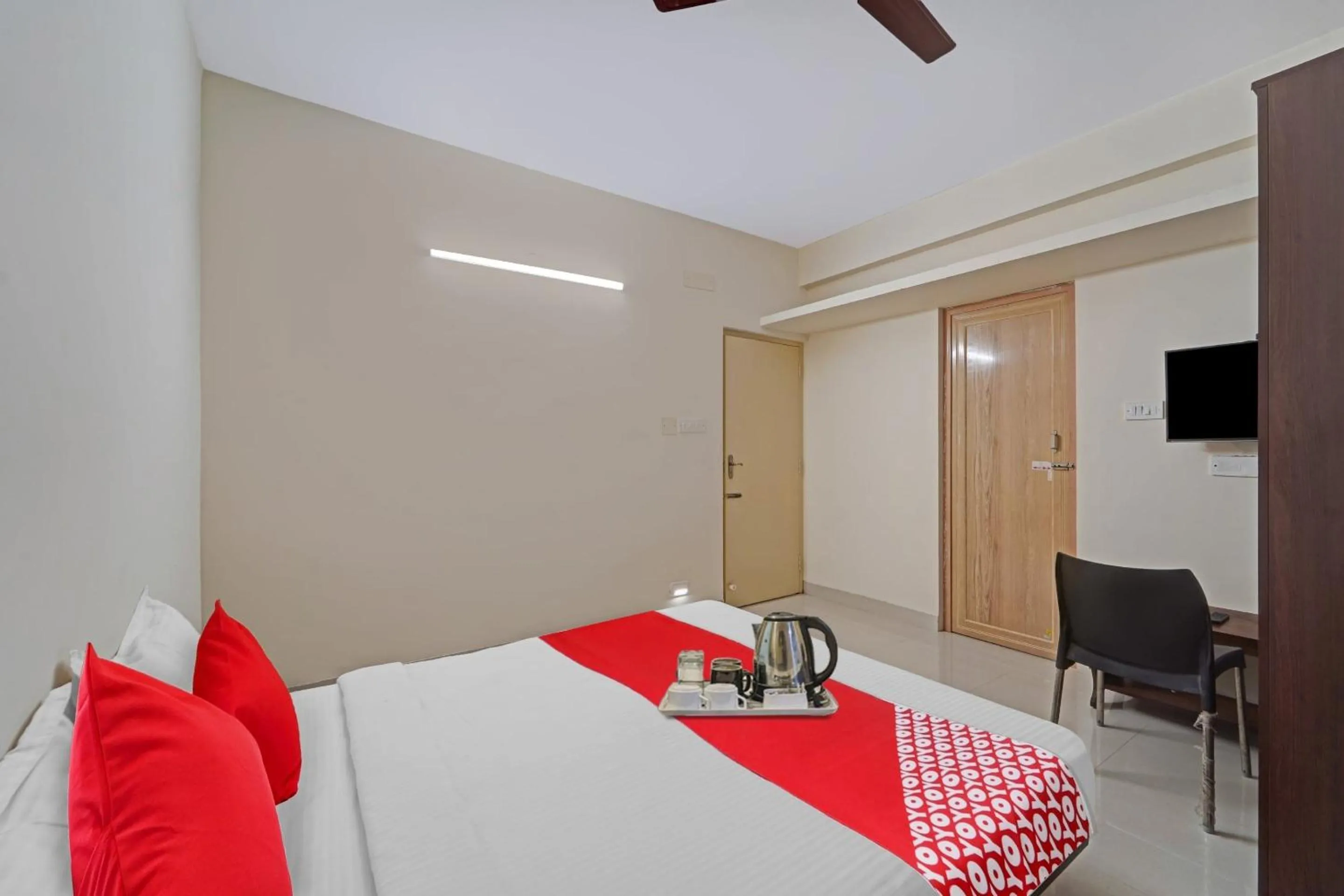 Bedroom in HOTEL O J2 SERVICE APARTMENT