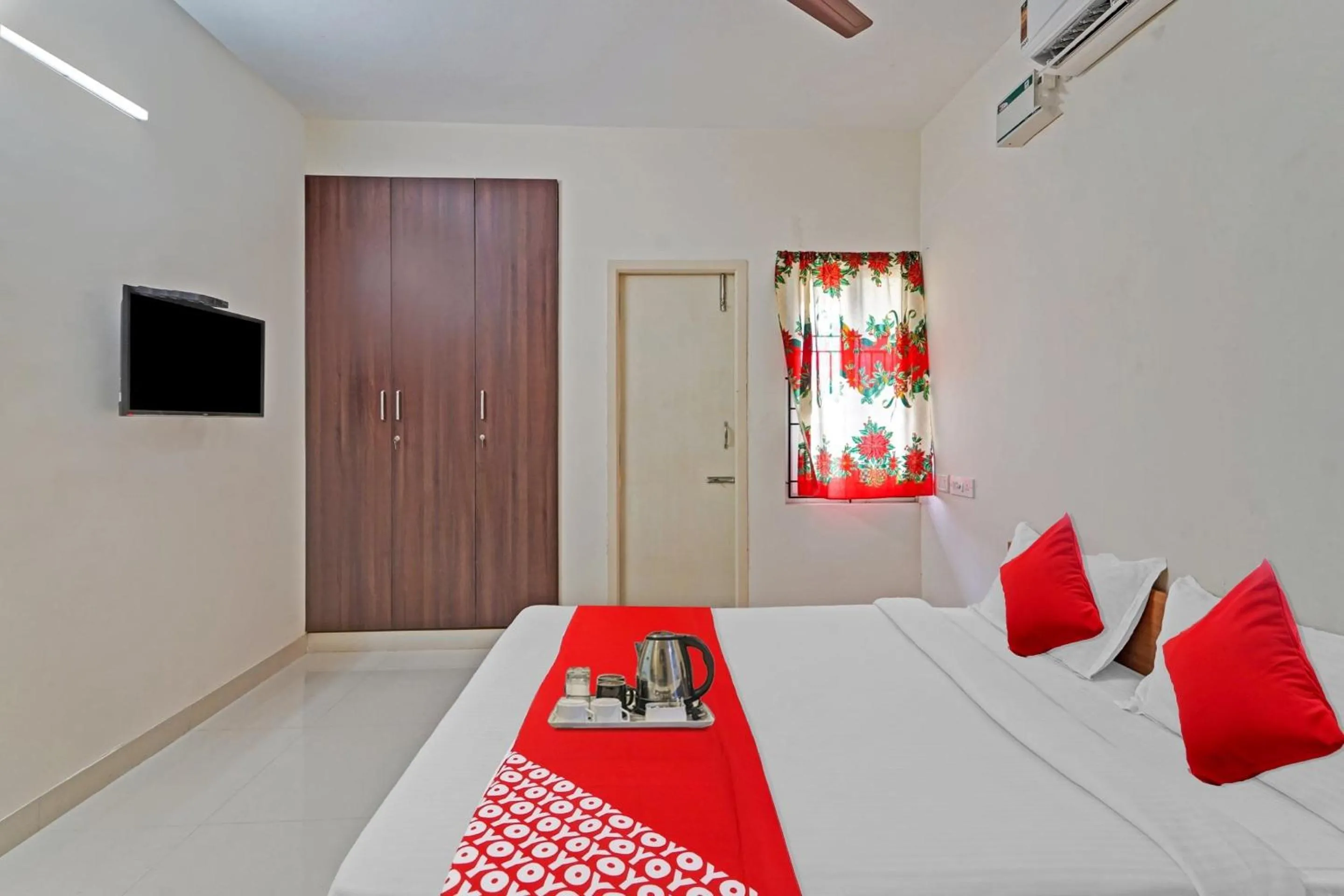 Lobby or reception in HOTEL O J2 SERVICE APARTMENT