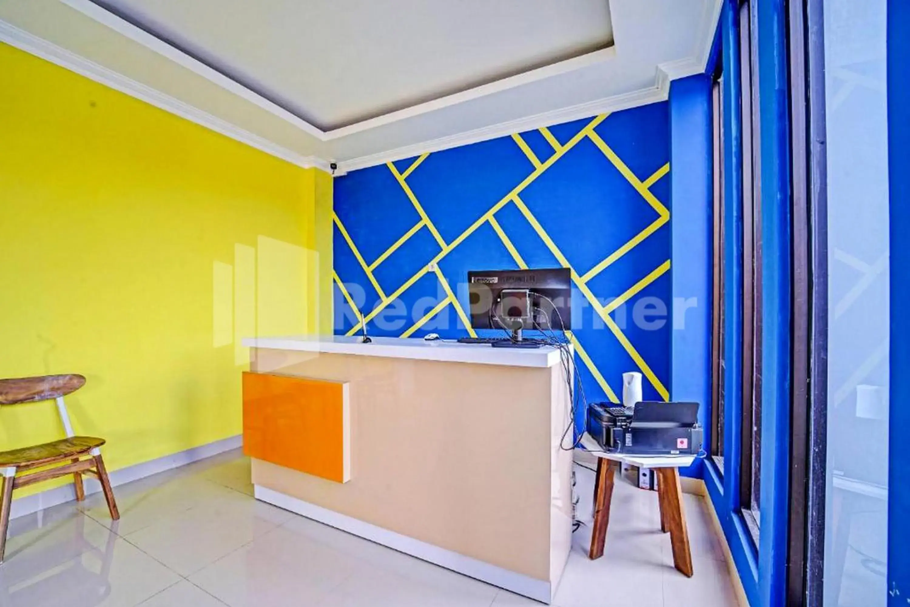 Lobby or reception in Hotel Andono near YIA Mitra RedDoorz Lobby or reception in Hotel Andono near YIA Mitra RedDoorz