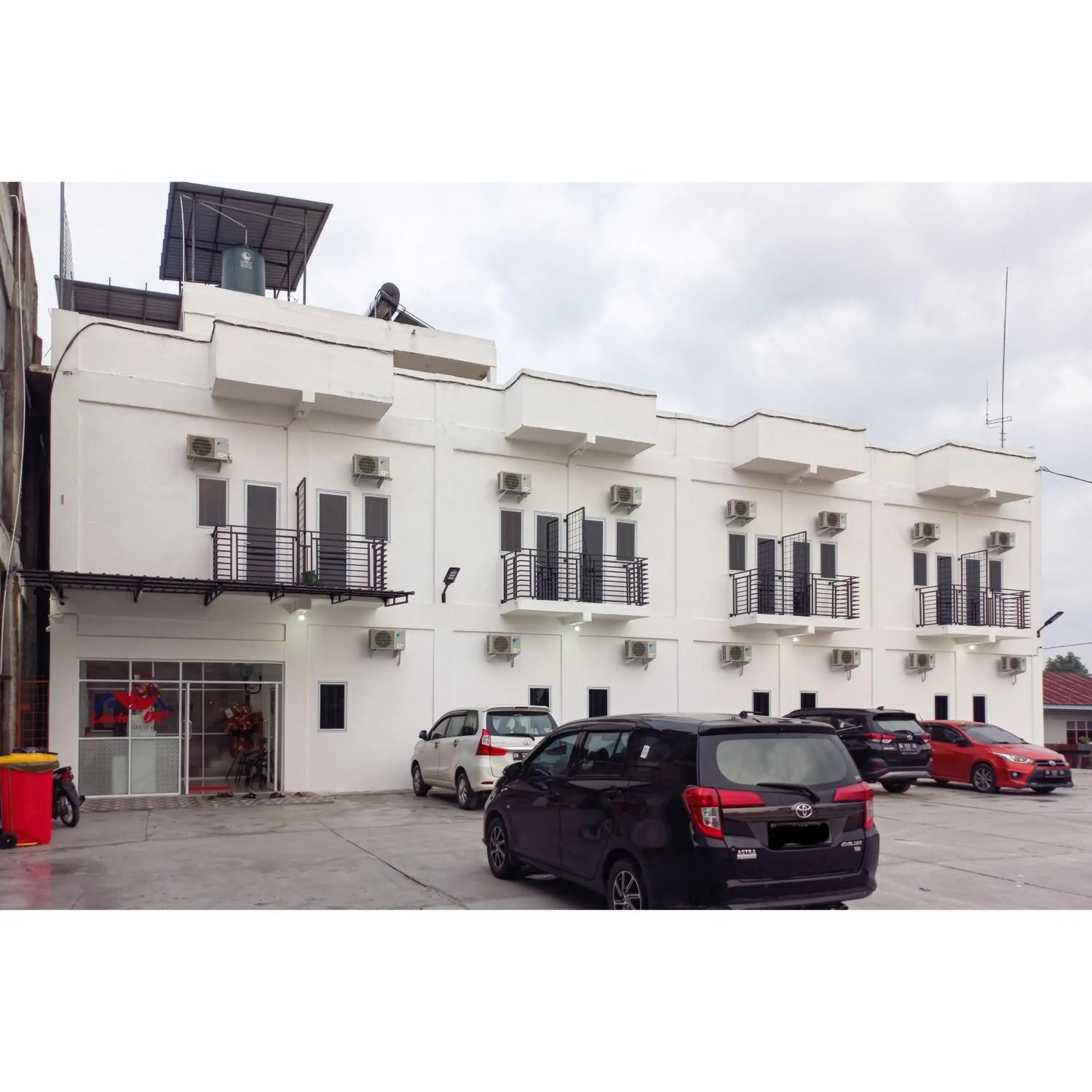 RedDoorz near Terminal Roro Bandar Sri Junjungan RedDoorz near Terminal Roro Bandar Sri Junjungan