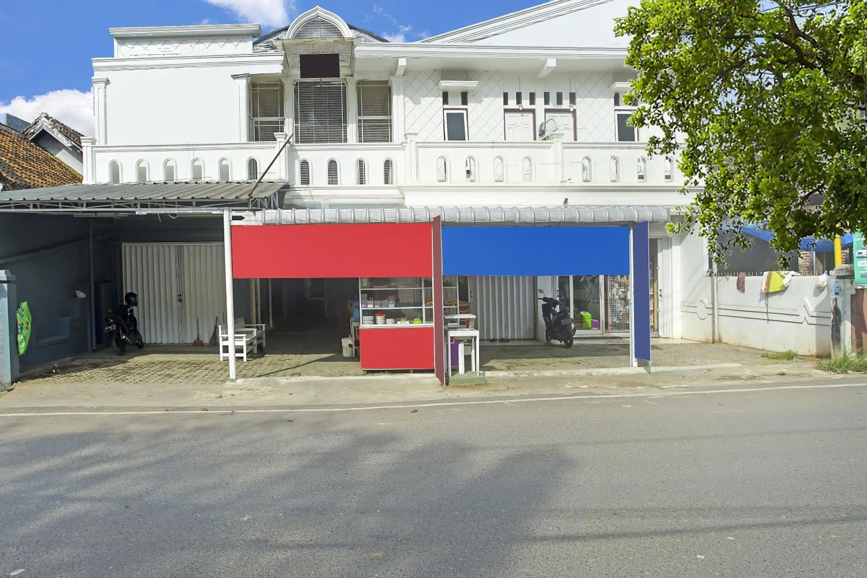 Facade/entrance in OYO Life 91306 Bae Homestay Syariah