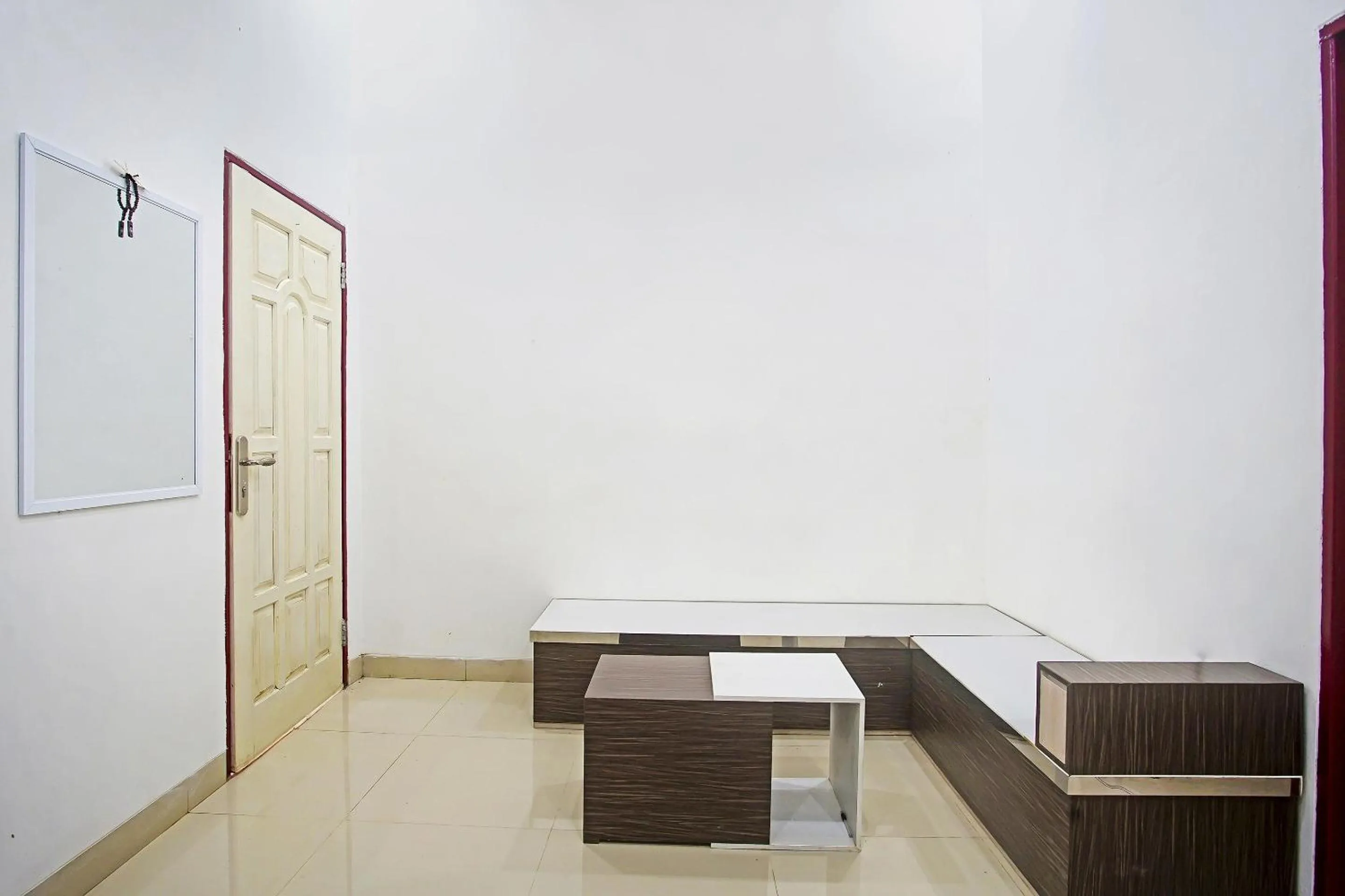 Lobby or reception in OYO Life 91306 Bae Homestay Syariah