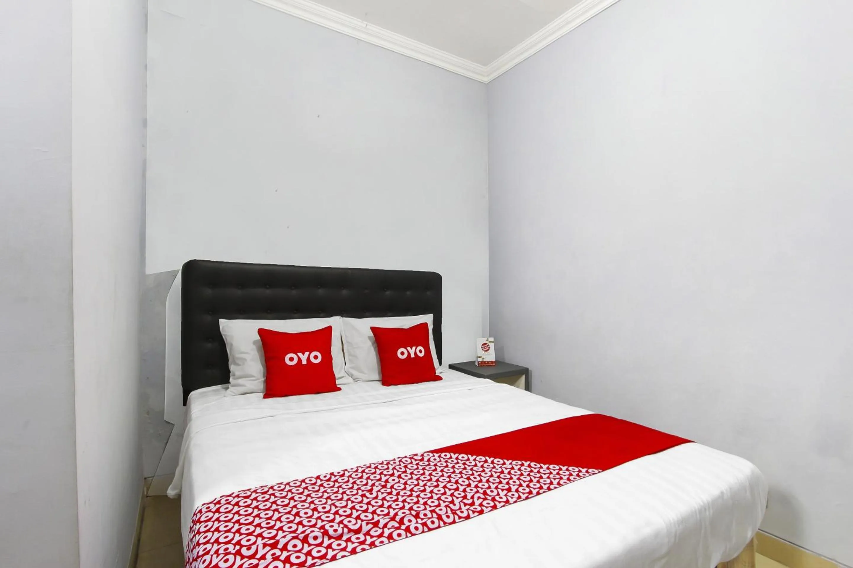 Bedroom, Bed in Hotel O Homestay Al Maidah