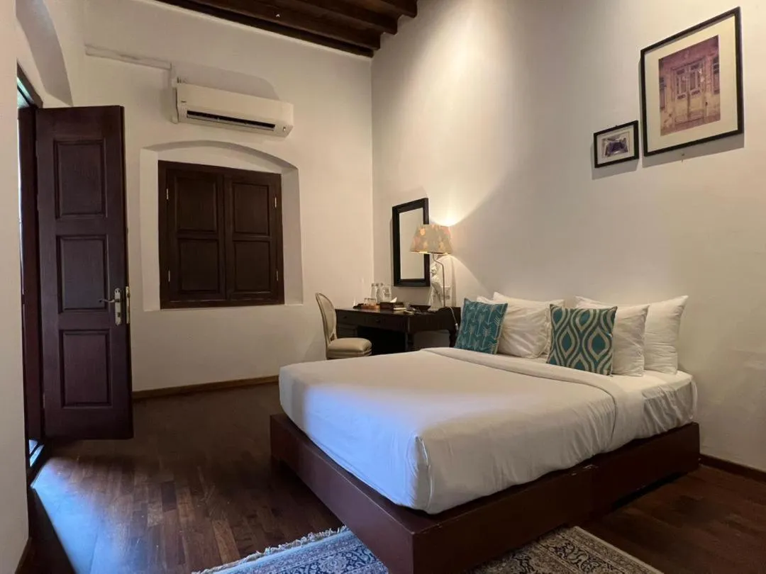 Bedroom, Bed in East Indies Mansion