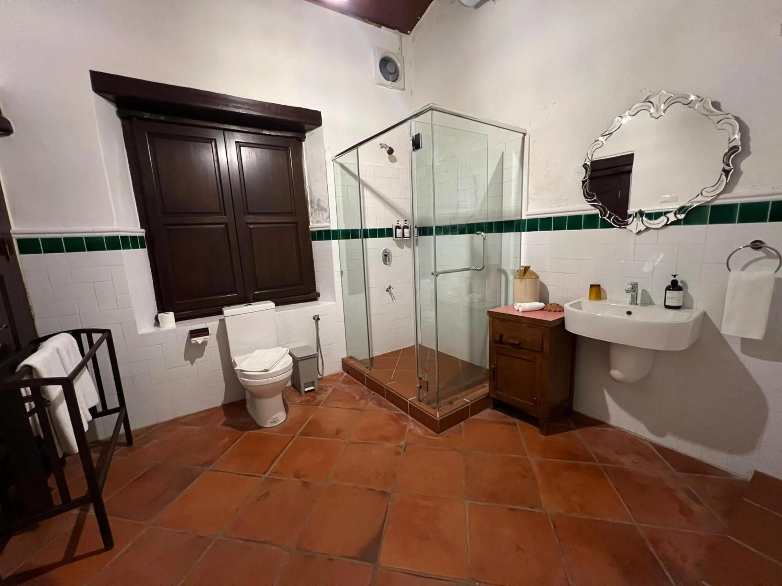 Bathroom in East Indies Mansion