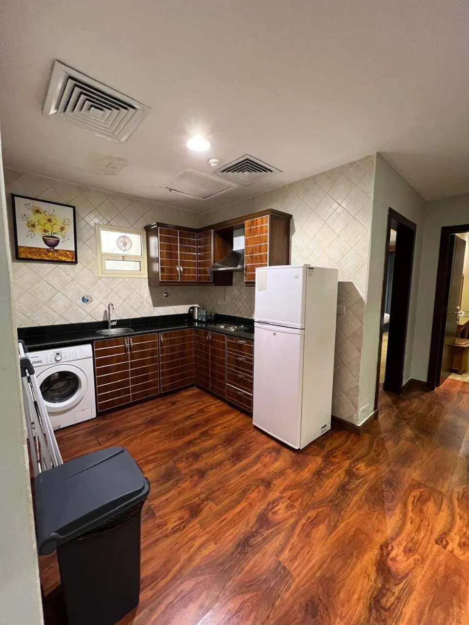 Kitchen or kitchenette in Al Masem Serviced Apartments - Gharnata - Exit 9