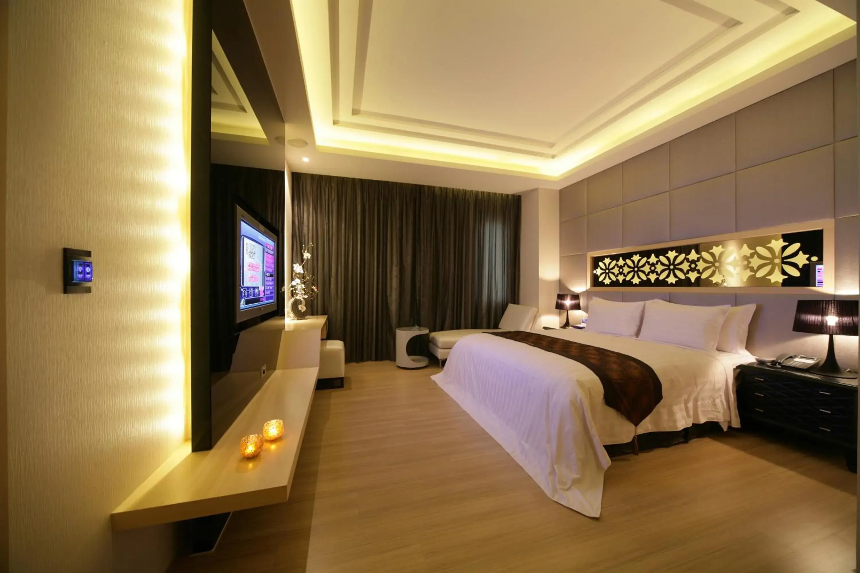 Photo of the whole room, Bed in Dubai Villa Motel