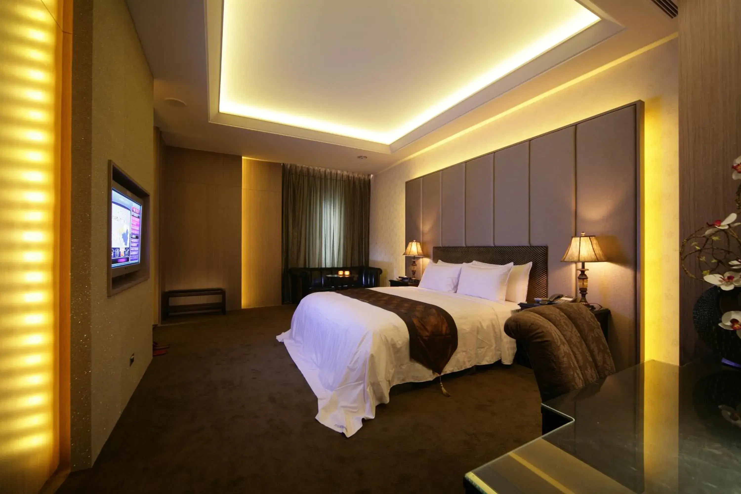 Photo of the whole room, Bed in Dubai Villa Motel