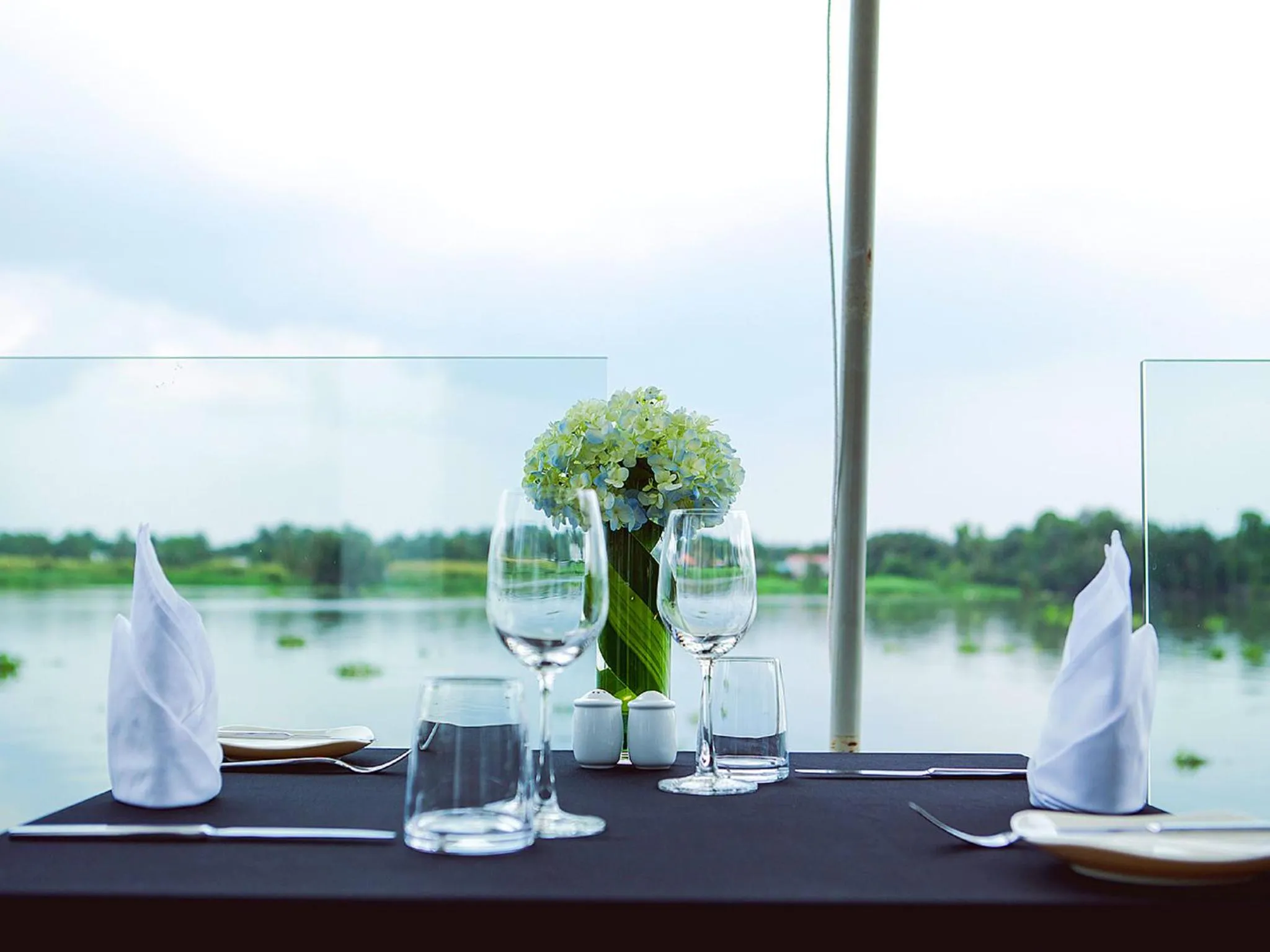 Restaurant/places to eat in Villa Song Saigon