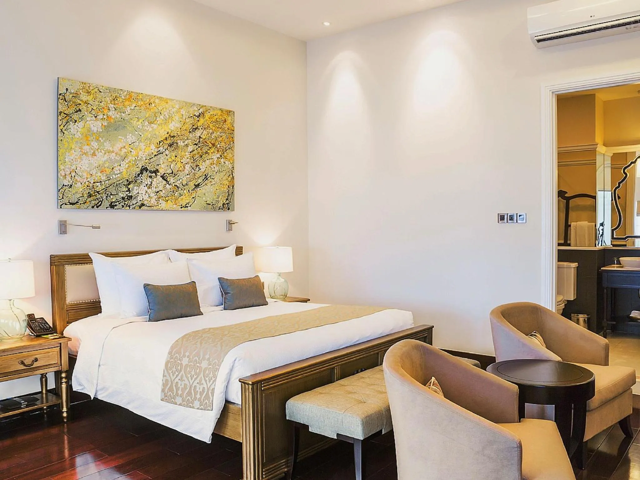 Bed in Villa Song Saigon