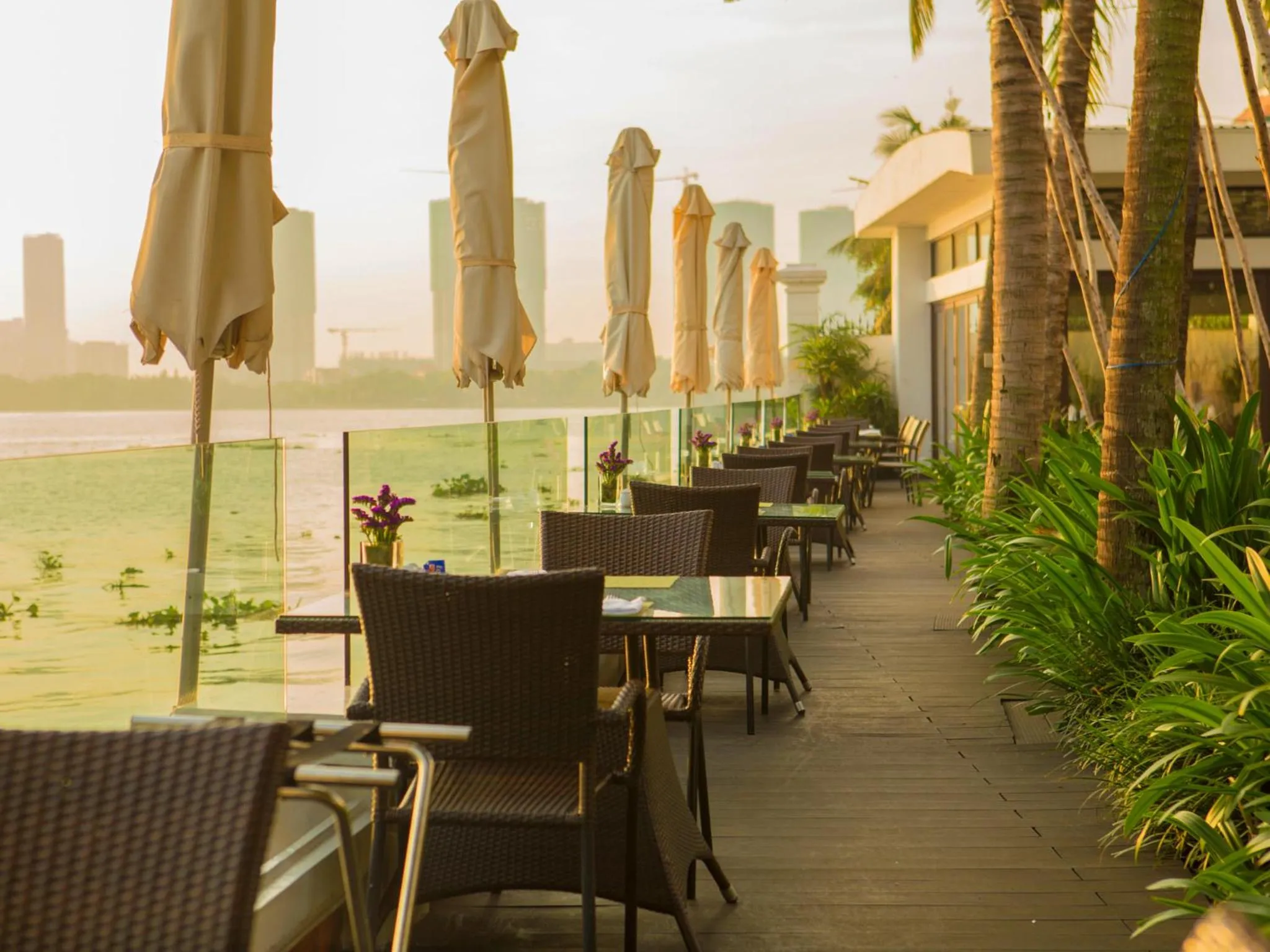 Restaurant/places to eat in Villa Song Saigon