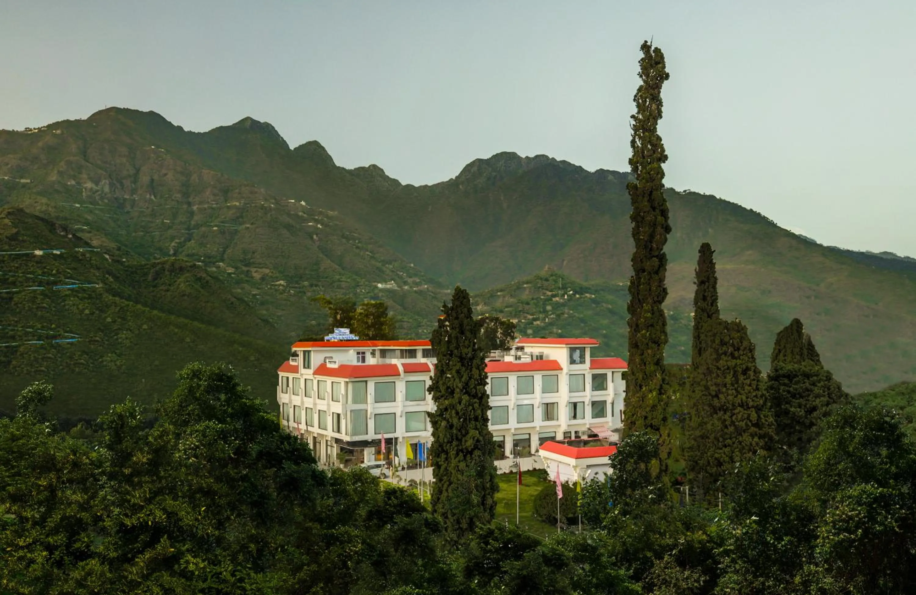 Property building in The Vaishnodevi Sarovar Portico