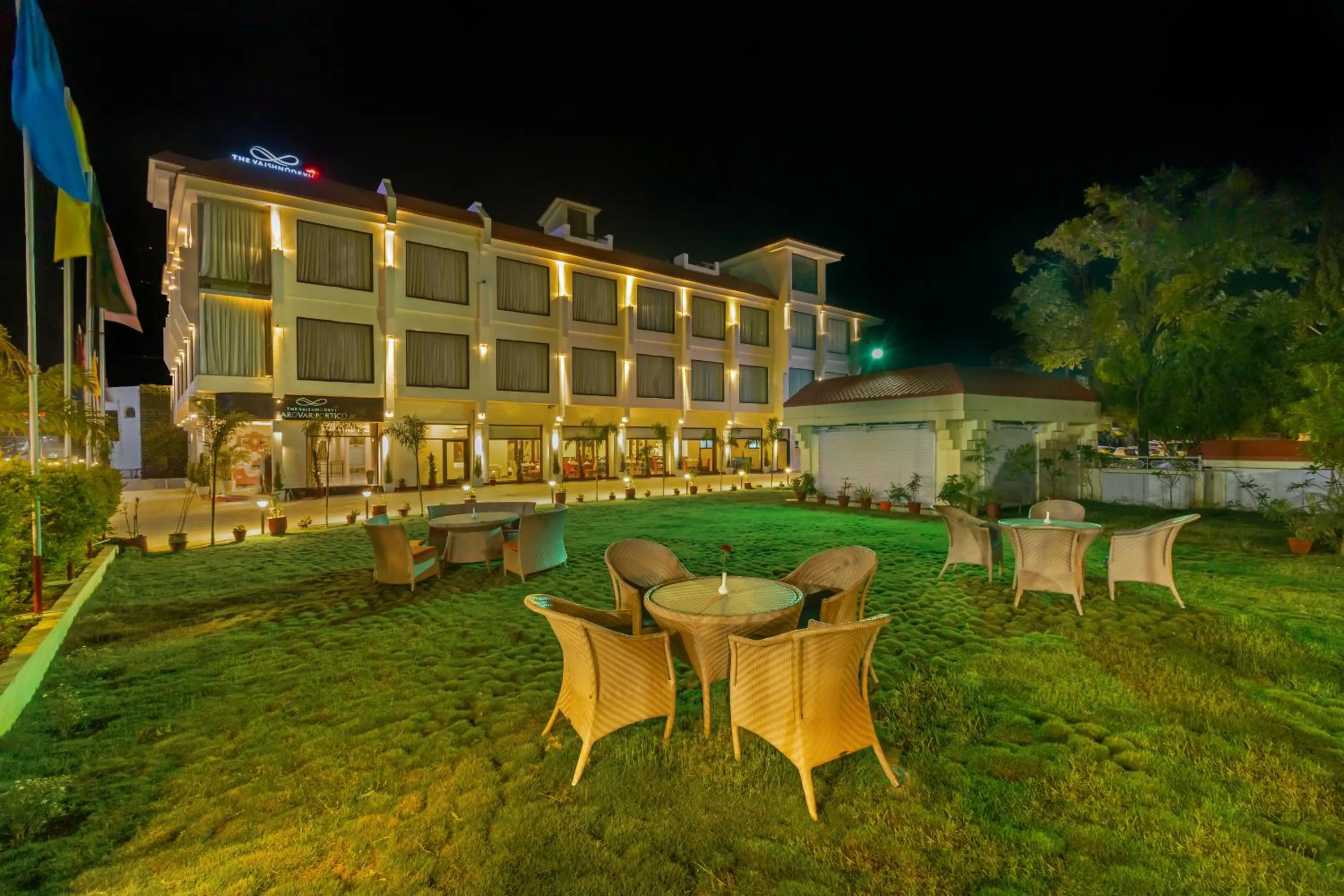 Dining area in The Vaishnodevi Sarovar Portico